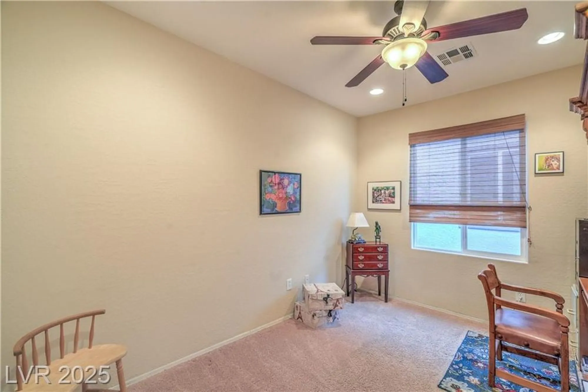 Property Slideshow image 26 of 62 | 2467 moonlight valley ave, Henderson, NV, 89044