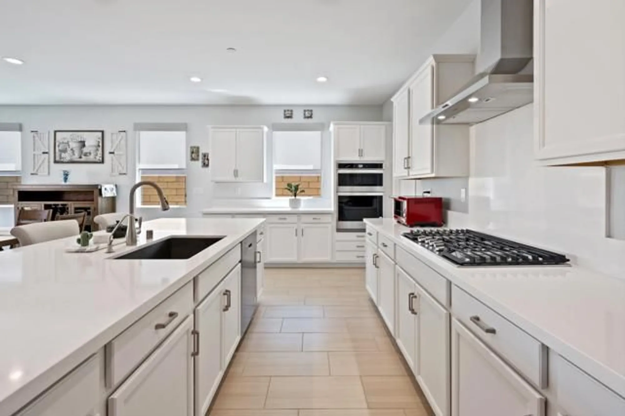 Property Slideshow image 21 of 47 | 78818 ballare pkwy, Palm Desert, CA, 92211