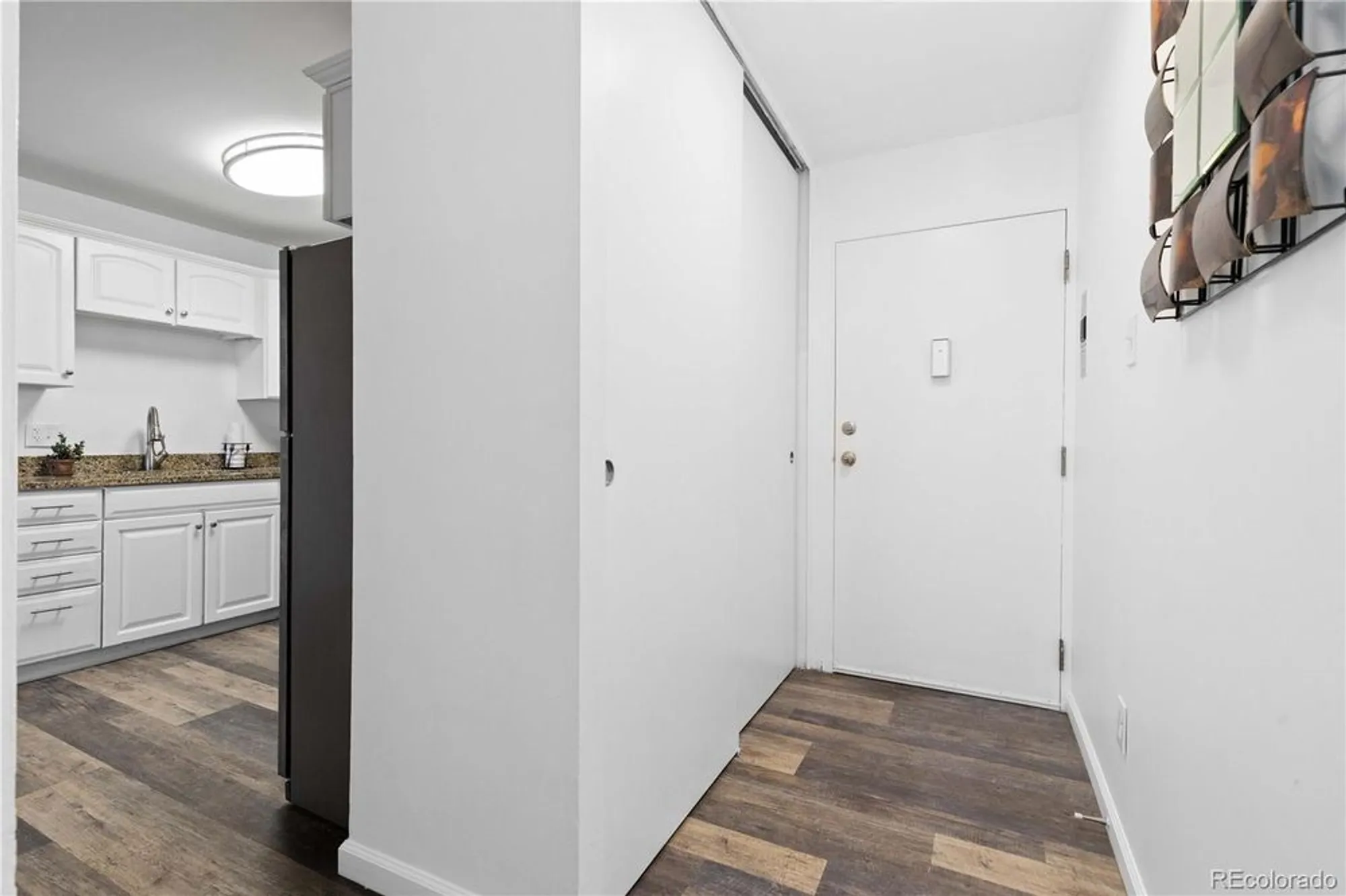 Property Slideshow image 2 of 48 | 755 s alton way 9d, Denver, CO, 80247