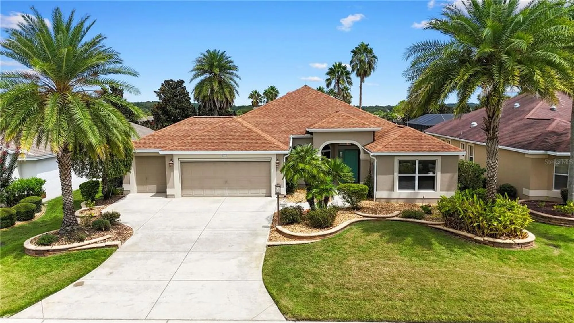 Property Slideshow image 2 of 54 | 415 kilmer way, The Villages, FL, 32162