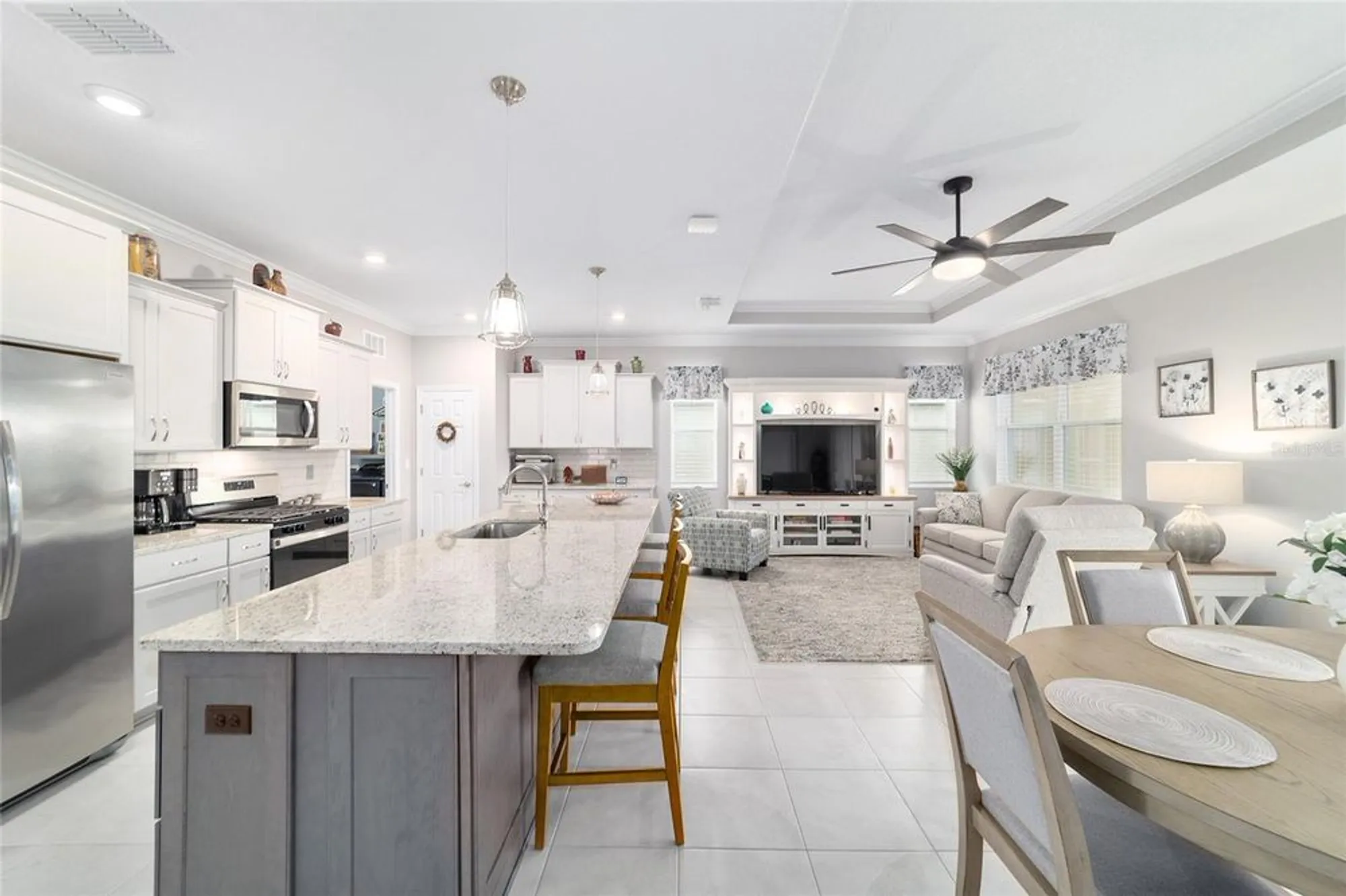 Property Slideshow image 18 of 46 | 8841 sw 79th loop, Ocala, FL, 34481