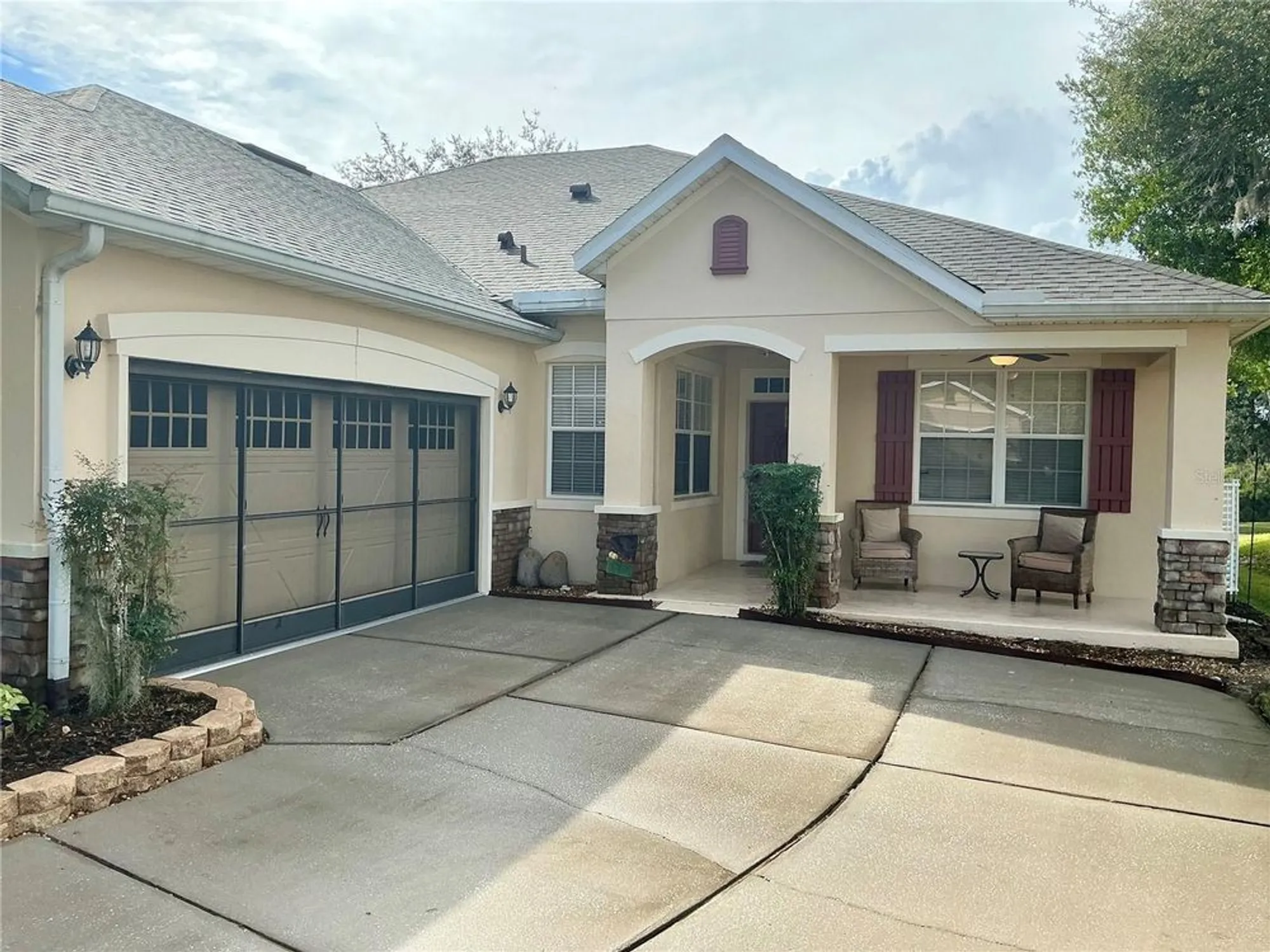 Property Slideshow image 27 of 35 | 22035 belgian ct, Mount Dora, FL, 32757