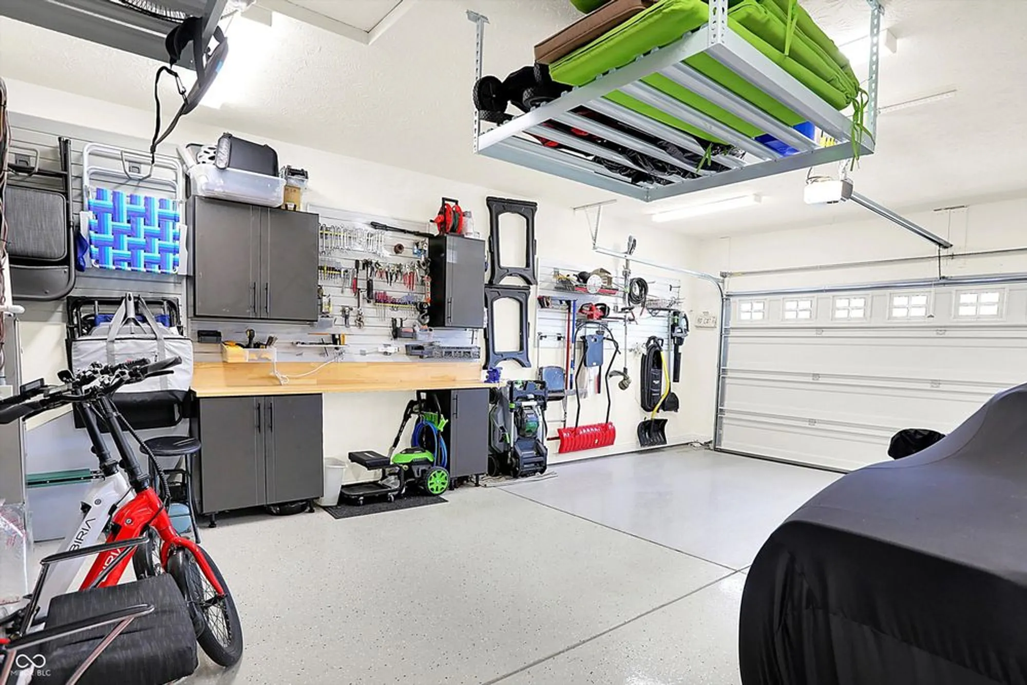 Property Slideshow image 19 of 29 | 1684 hedley way w, Avon, IN, 46123