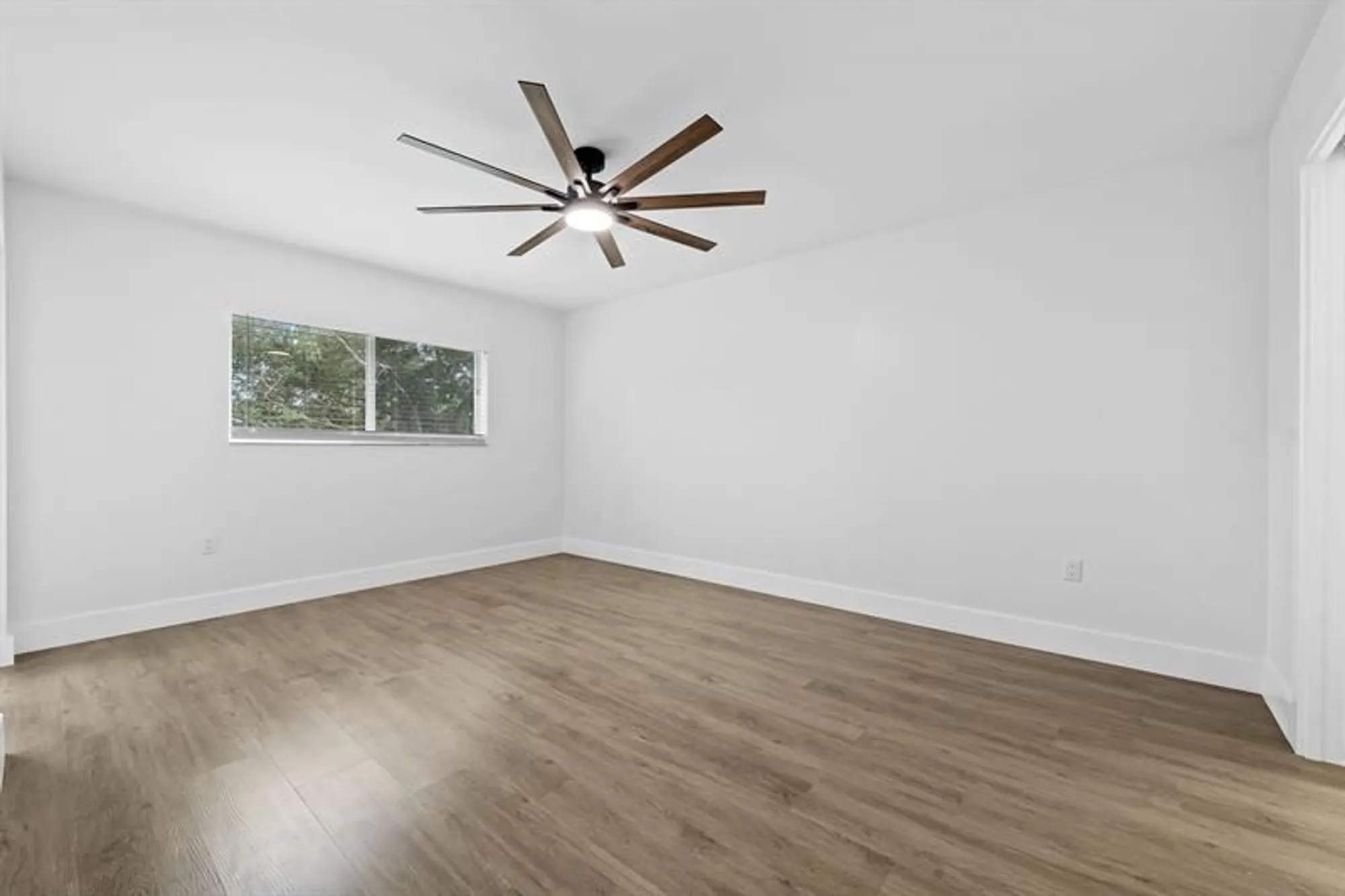 Property Slideshow image 17 of 20 | 4734 lucerne lakes blvd 303, Lake Worth, FL, 33467