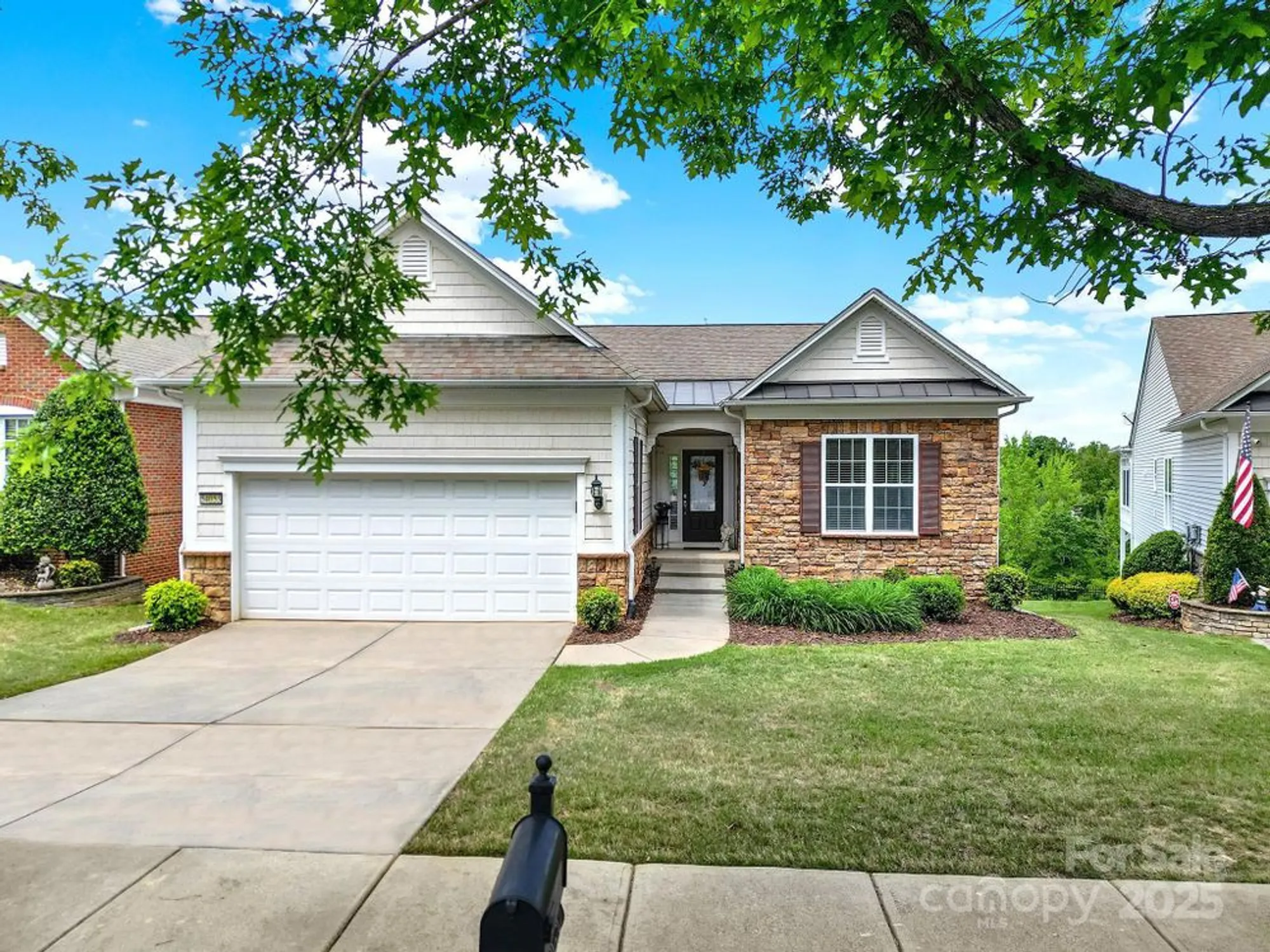 Property Slideshow image 39 of 48 | 54053 flycatchers ct, Fort Mill, SC, 29707