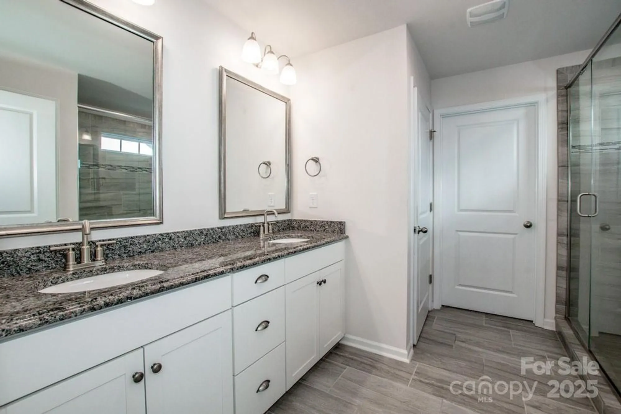 Property Slideshow image 17 of 30 | 129 candlelight way, Mooresville, NC, 28115