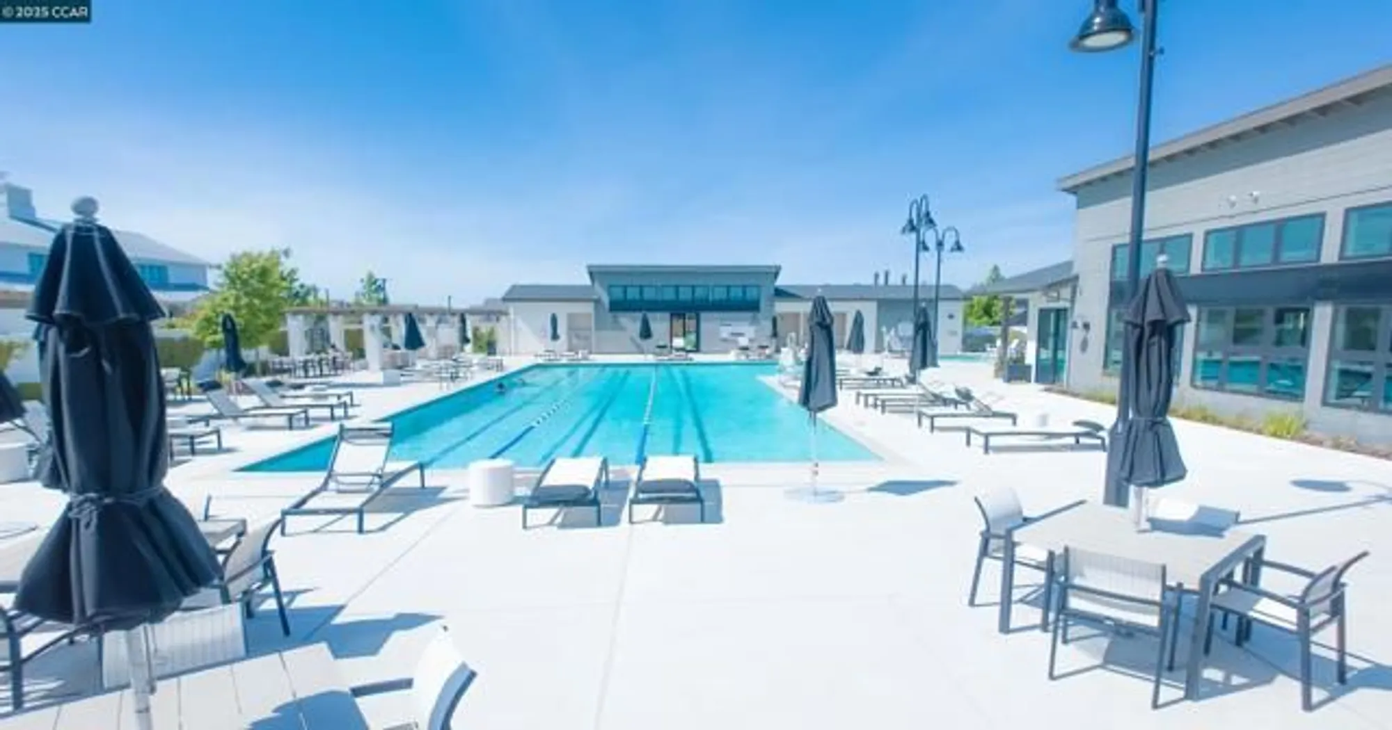 Property Slideshow image 6 of 37 | 2299 rustic oak ln, Rio Vista, CA, 94571