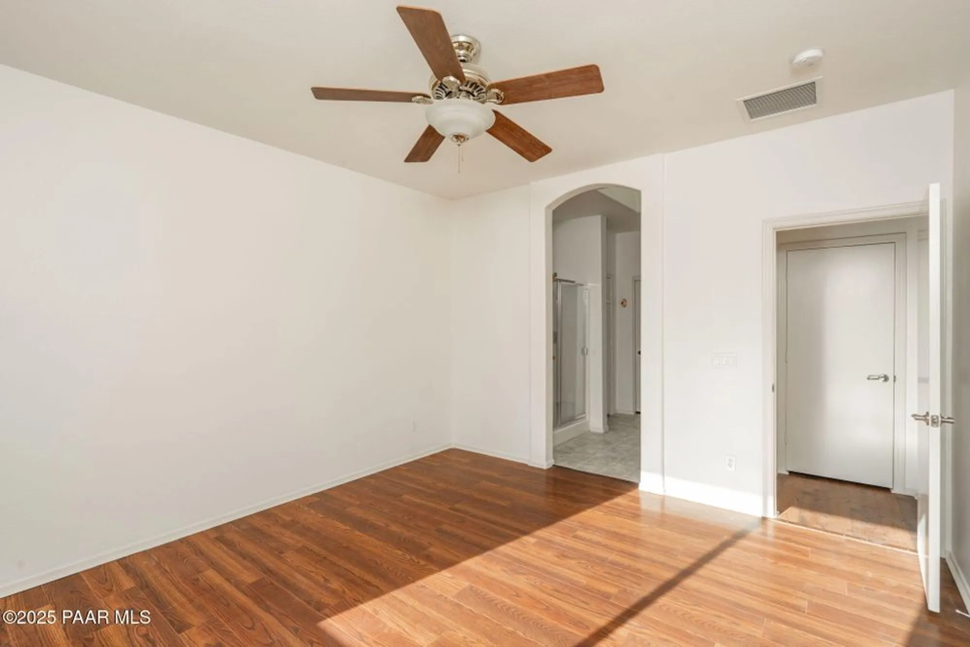 Property Slideshow image 19 of 36 | 7677 e shimmer ln, Prescott Valley, AZ, 86315