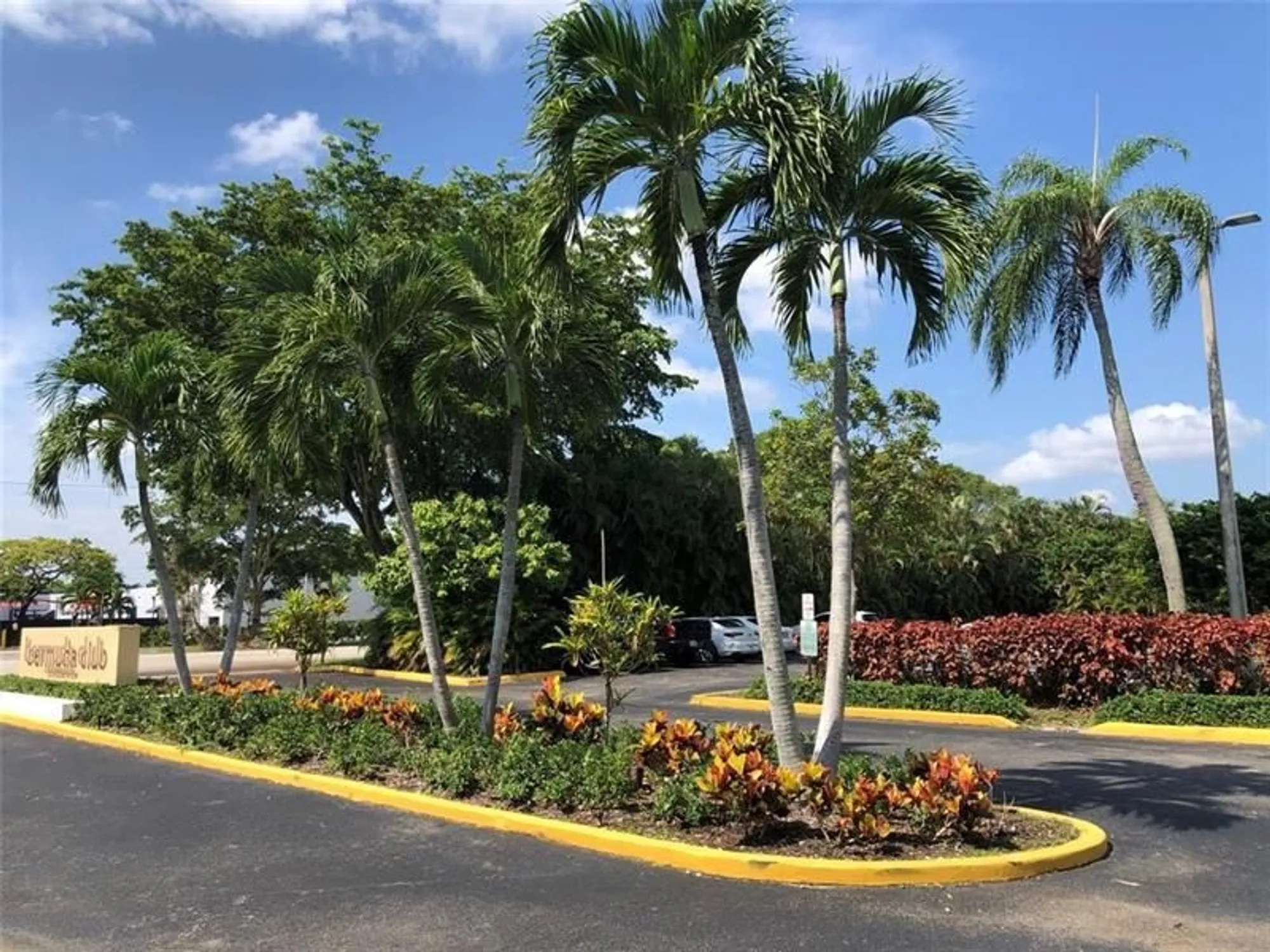 Property Slideshow image 14 of 19 | 6161 nw 57th ct apt 207, Tamarac, FL, 33319