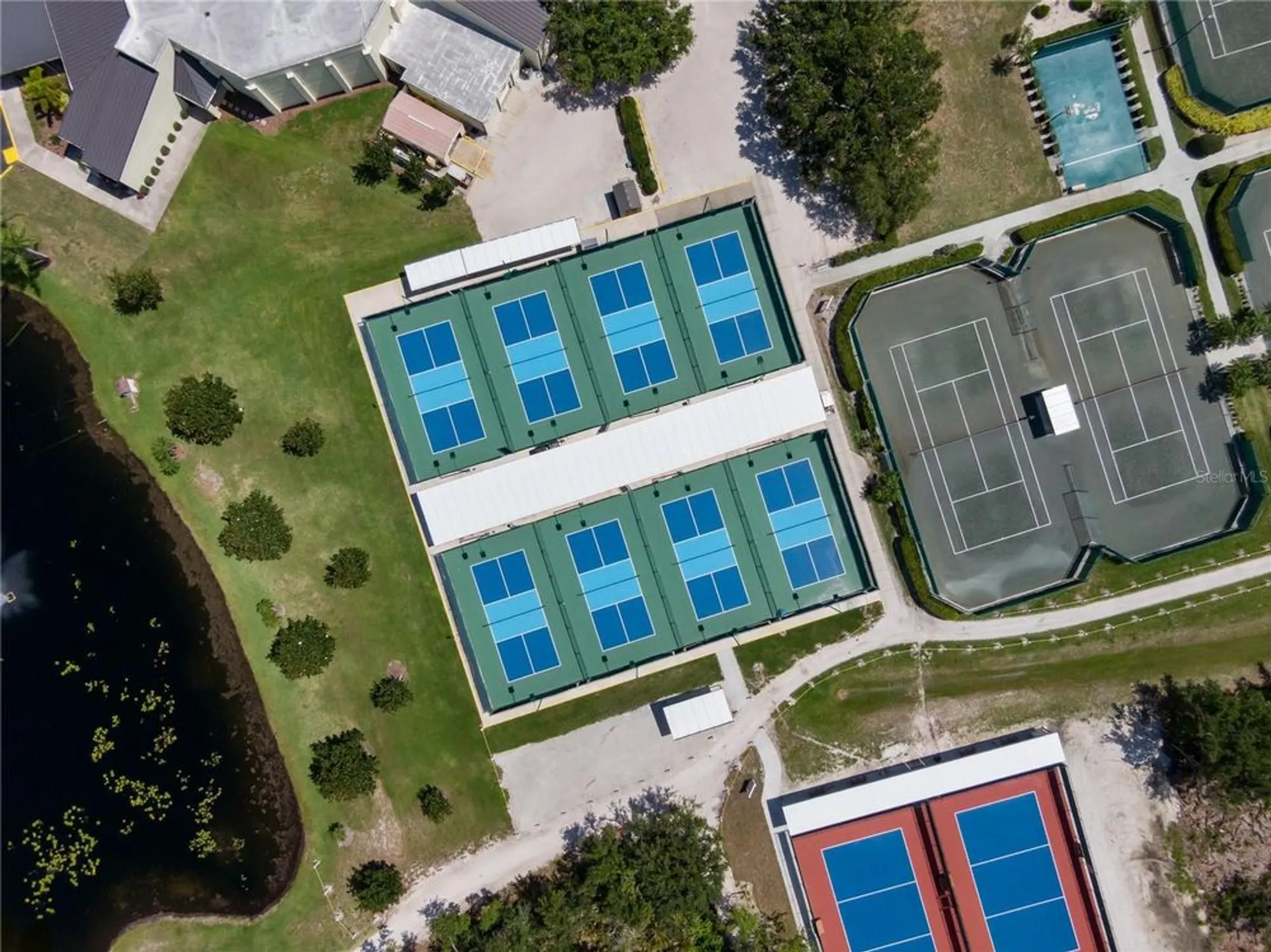 Property Slideshow image 38 of 43 | 305 siena vista pl, Sun City Center, FL, 33573