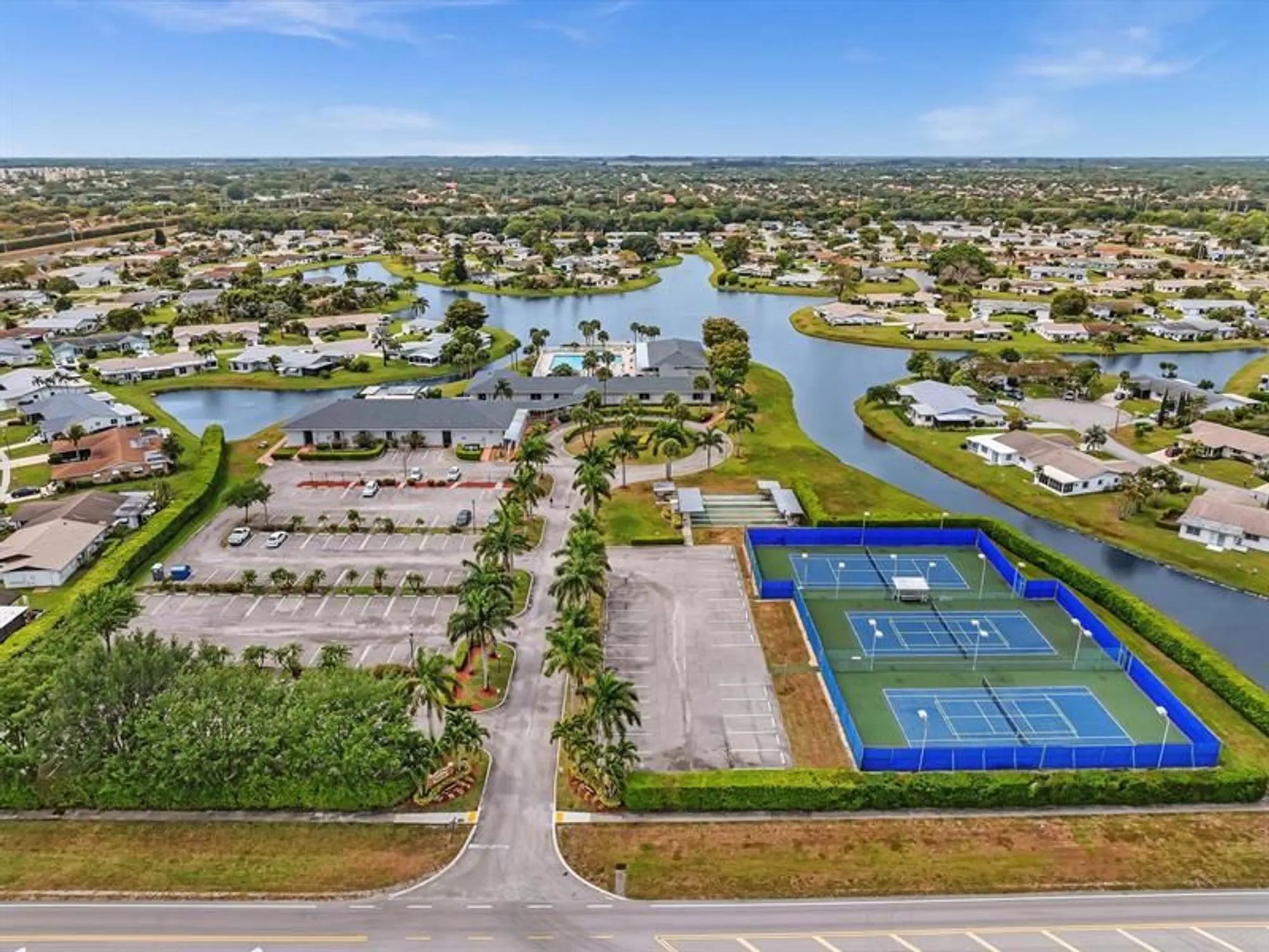 Property Slideshow image 23 of 77 | 6098 stanley ln, Delray Beach, FL, 33484