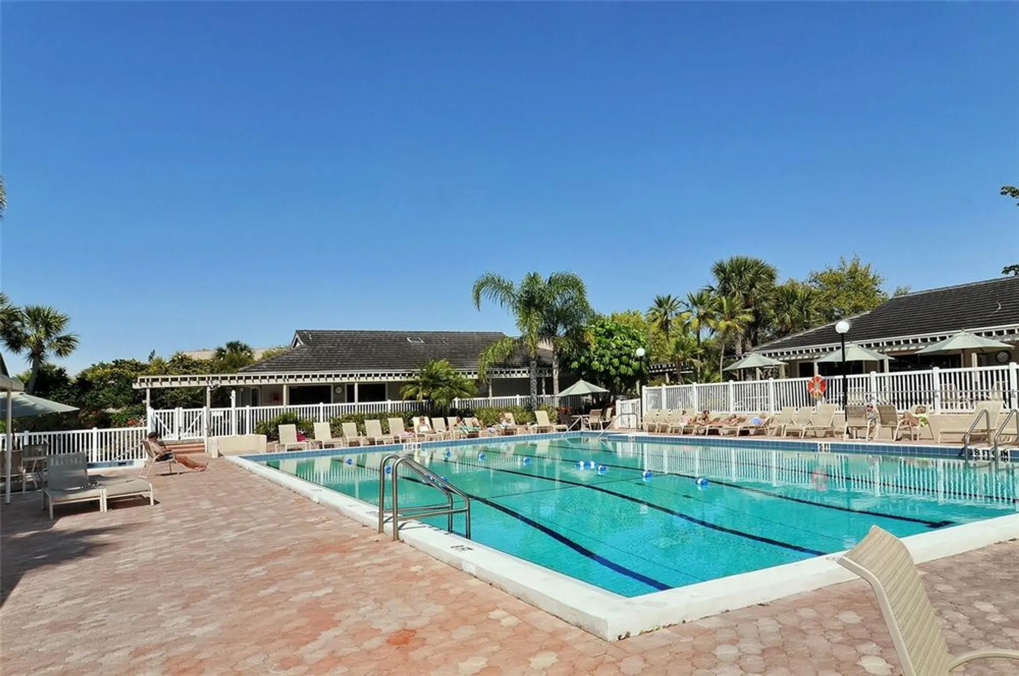Property Slideshow image 61 of 87 | 5230 landings blvd 101, Sarasota, FL, 34231