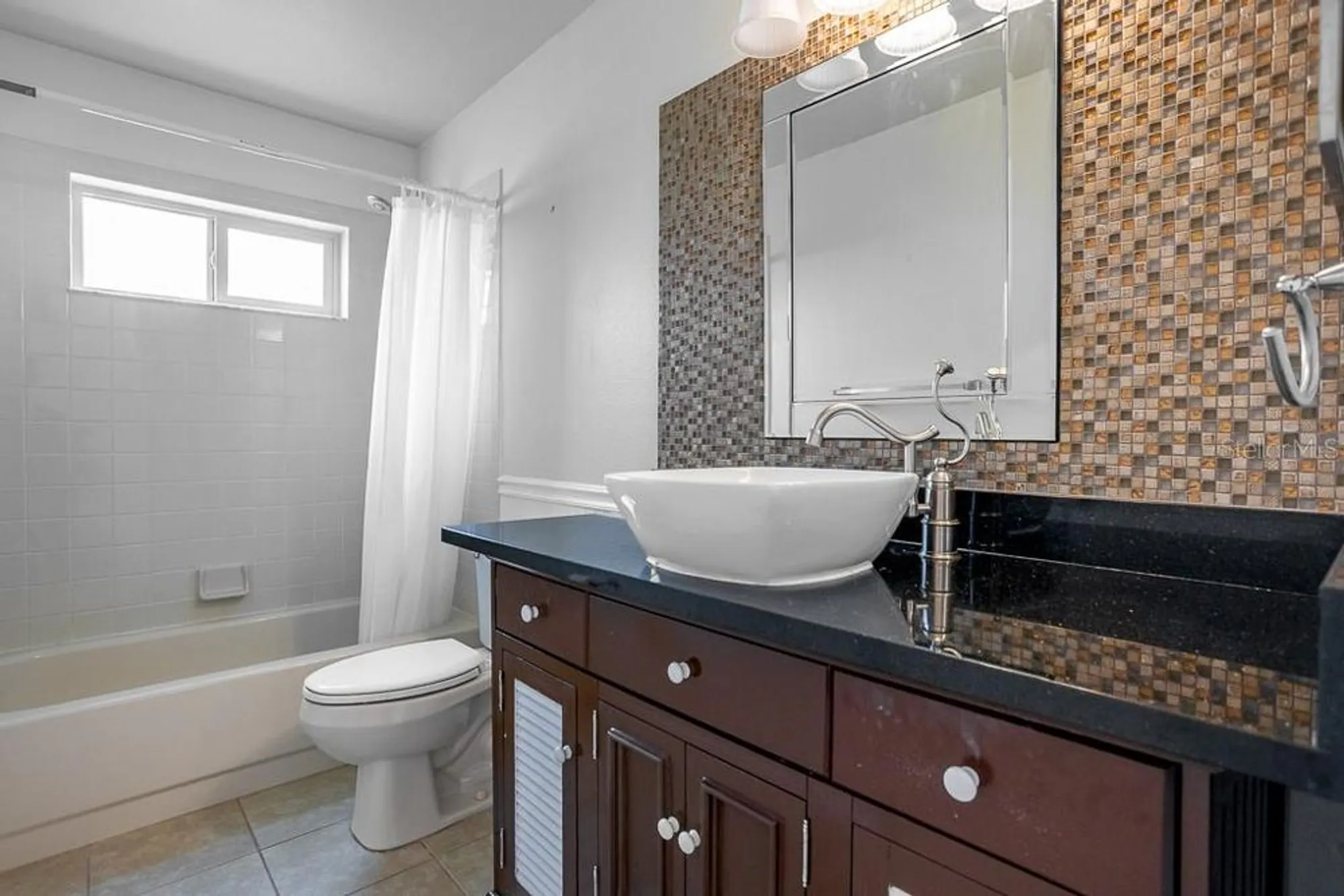 Property Slideshow image 18 of 54 | 13110 elgar pl, Riverview, FL, 33579