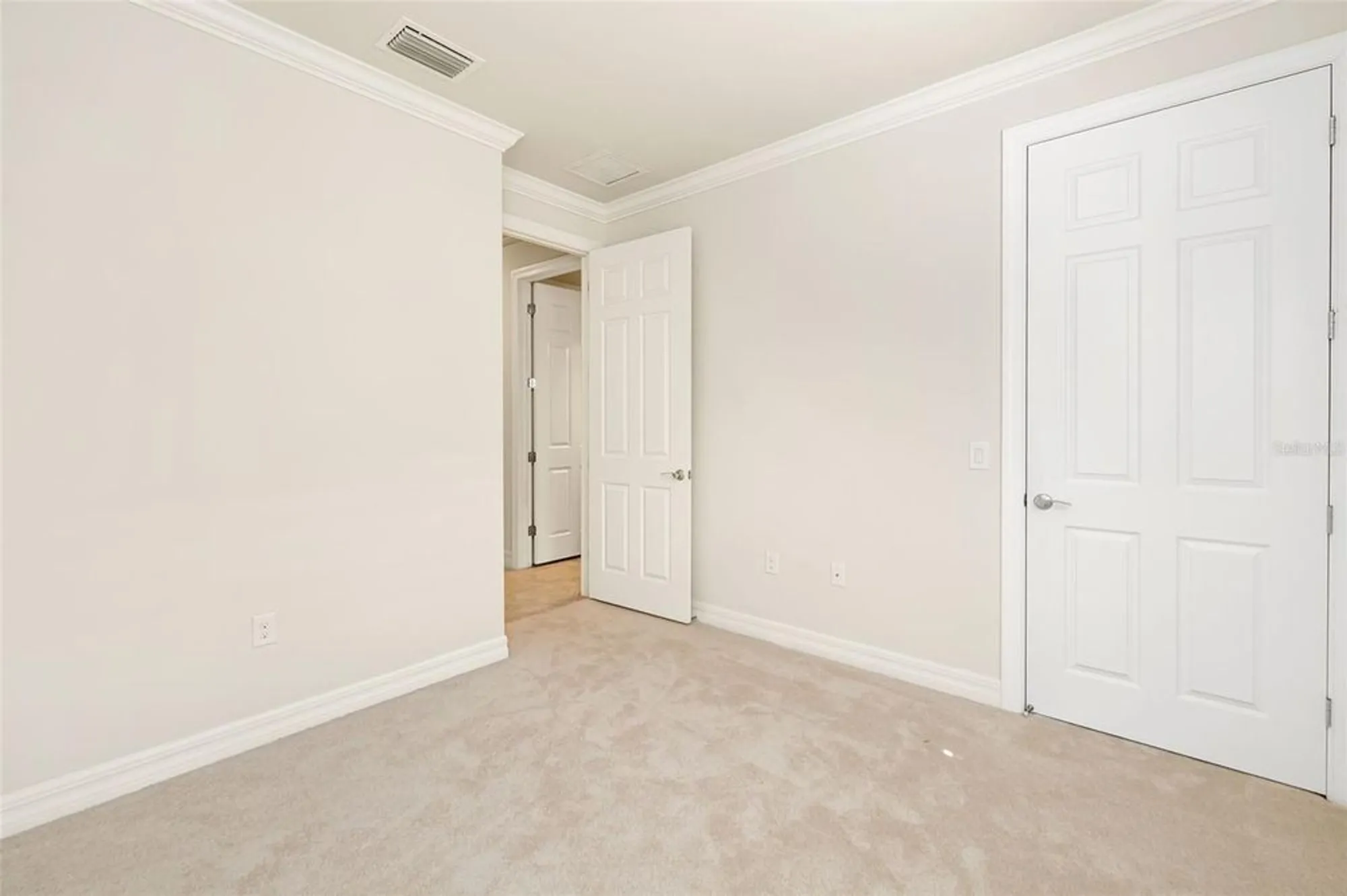 Property Slideshow image 58 of 83 | 11192 whimbrel ln, Sarasota, FL, 34238