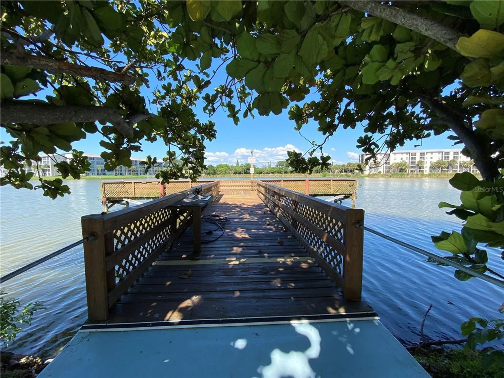 Property Slideshow image 45 of 48 | 3927 lake bayshore dr # f312, Bradenton, FL, 34205