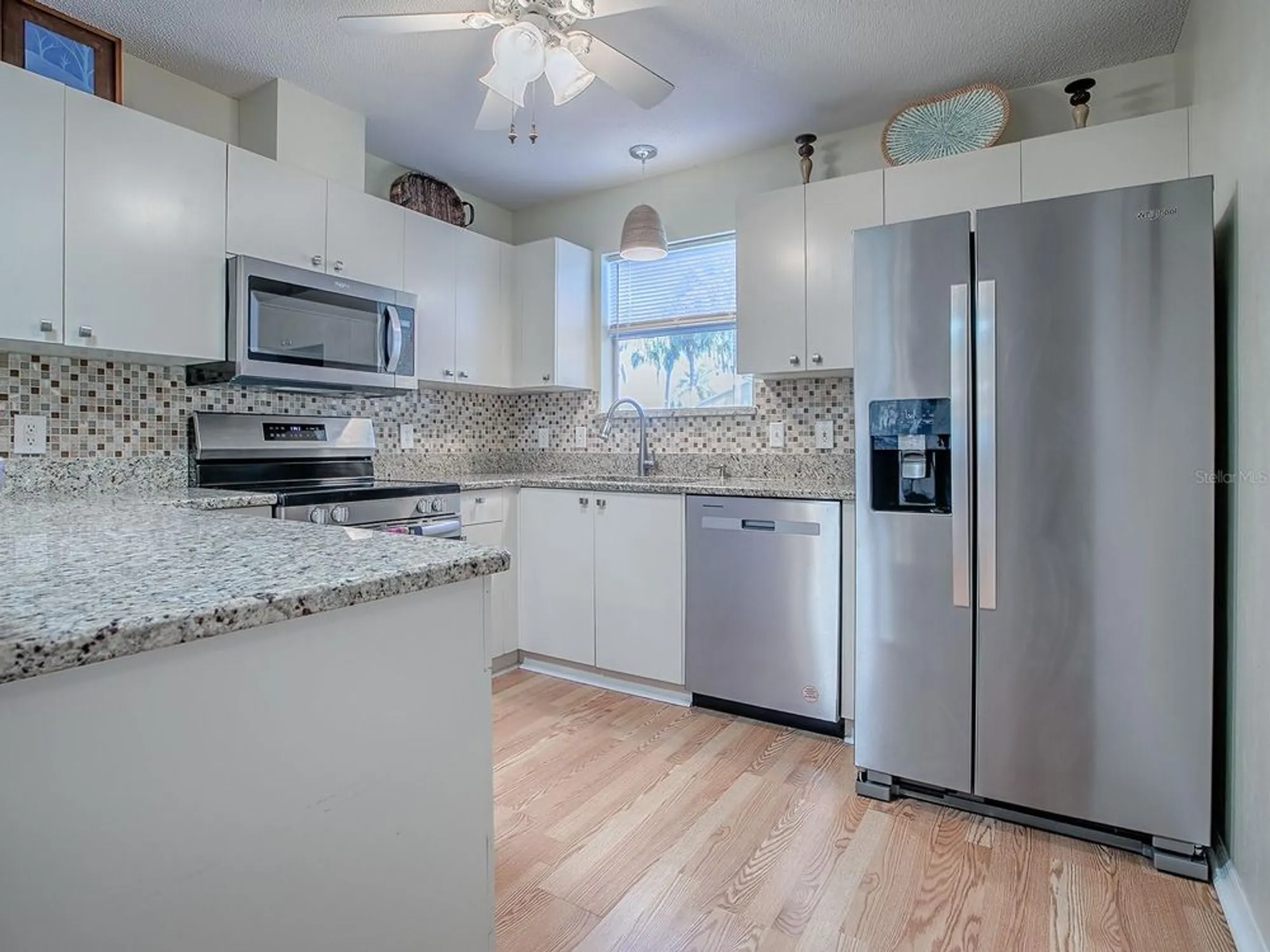 Property Slideshow image 11 of 39 | 1216 chaparral dr # 19, The Villages, FL, 32159