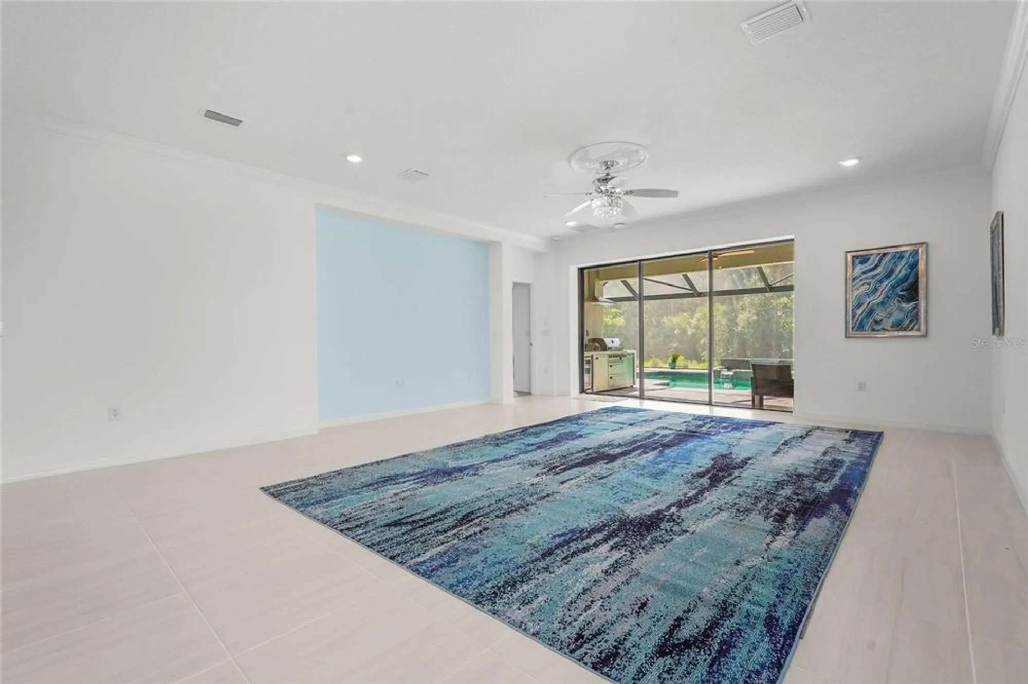 Property Slideshow image 11 of 41 | 10179 milky way cir, Sarasota, FL, 34241