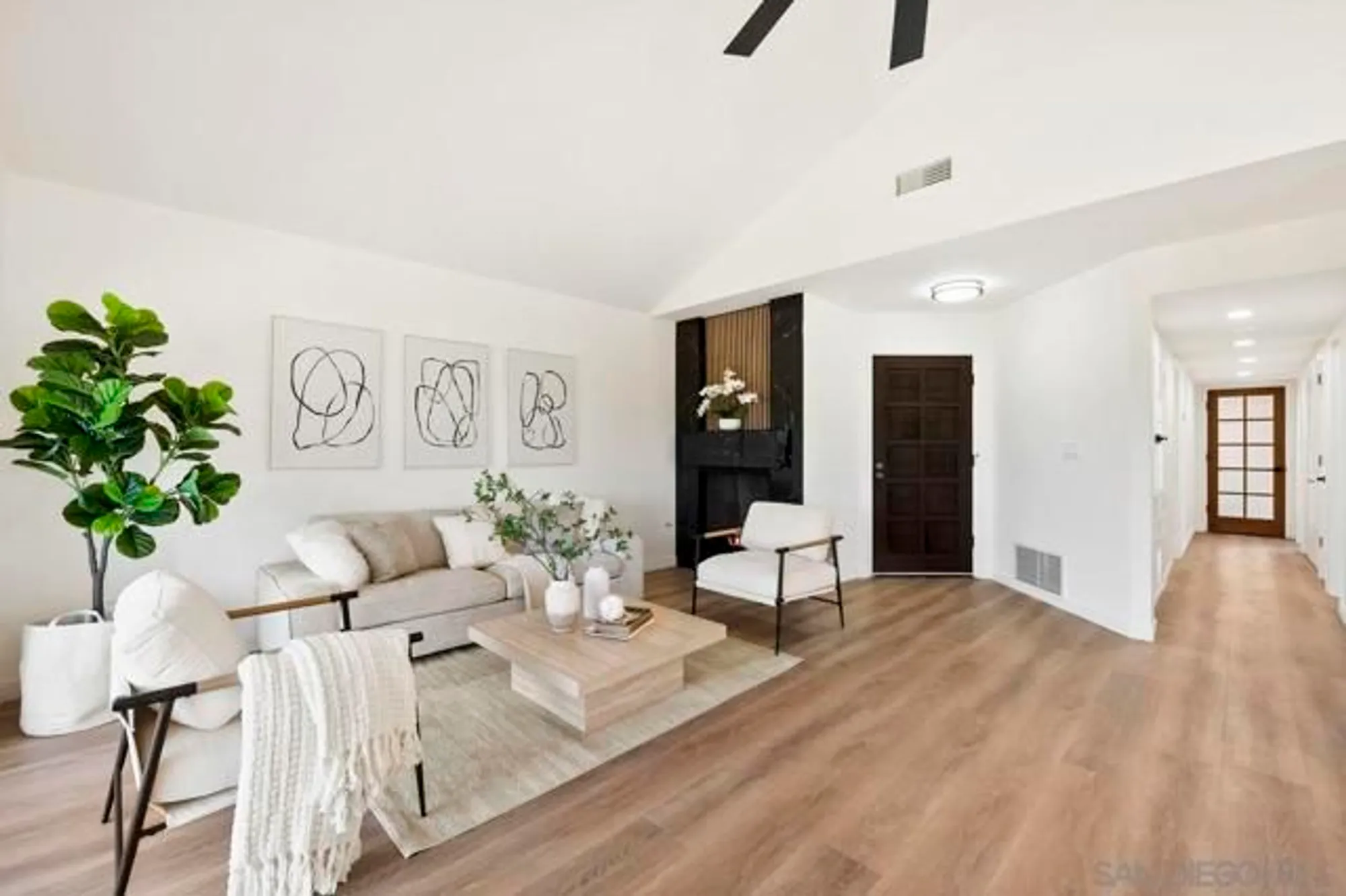 Property Slideshow image 2 of 39 | 17676 corte sobrado, San Diego, CA, 92128