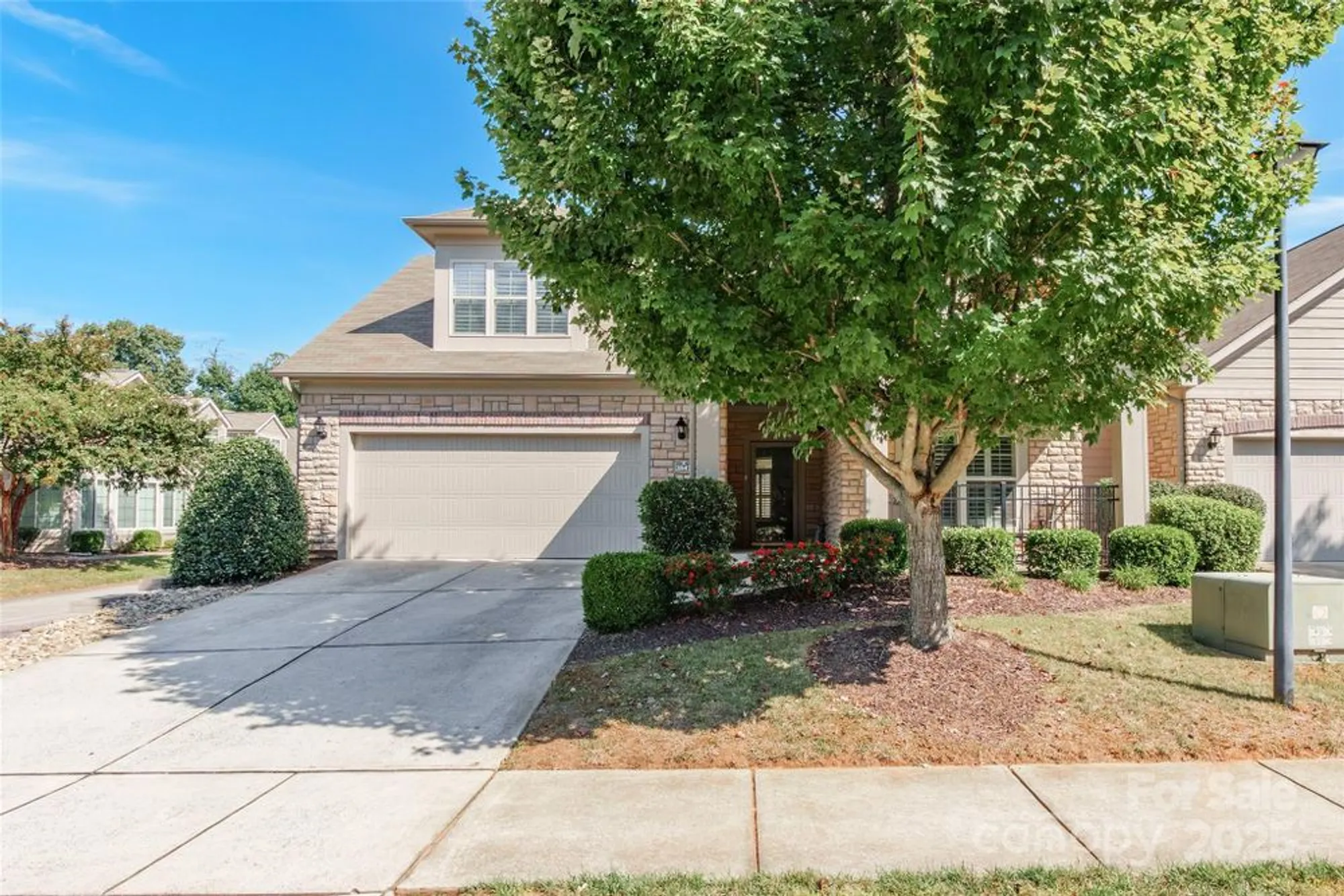 Property Slideshow image 2 of 36 | 3547 south bank ct, Matthews, NC, 28105