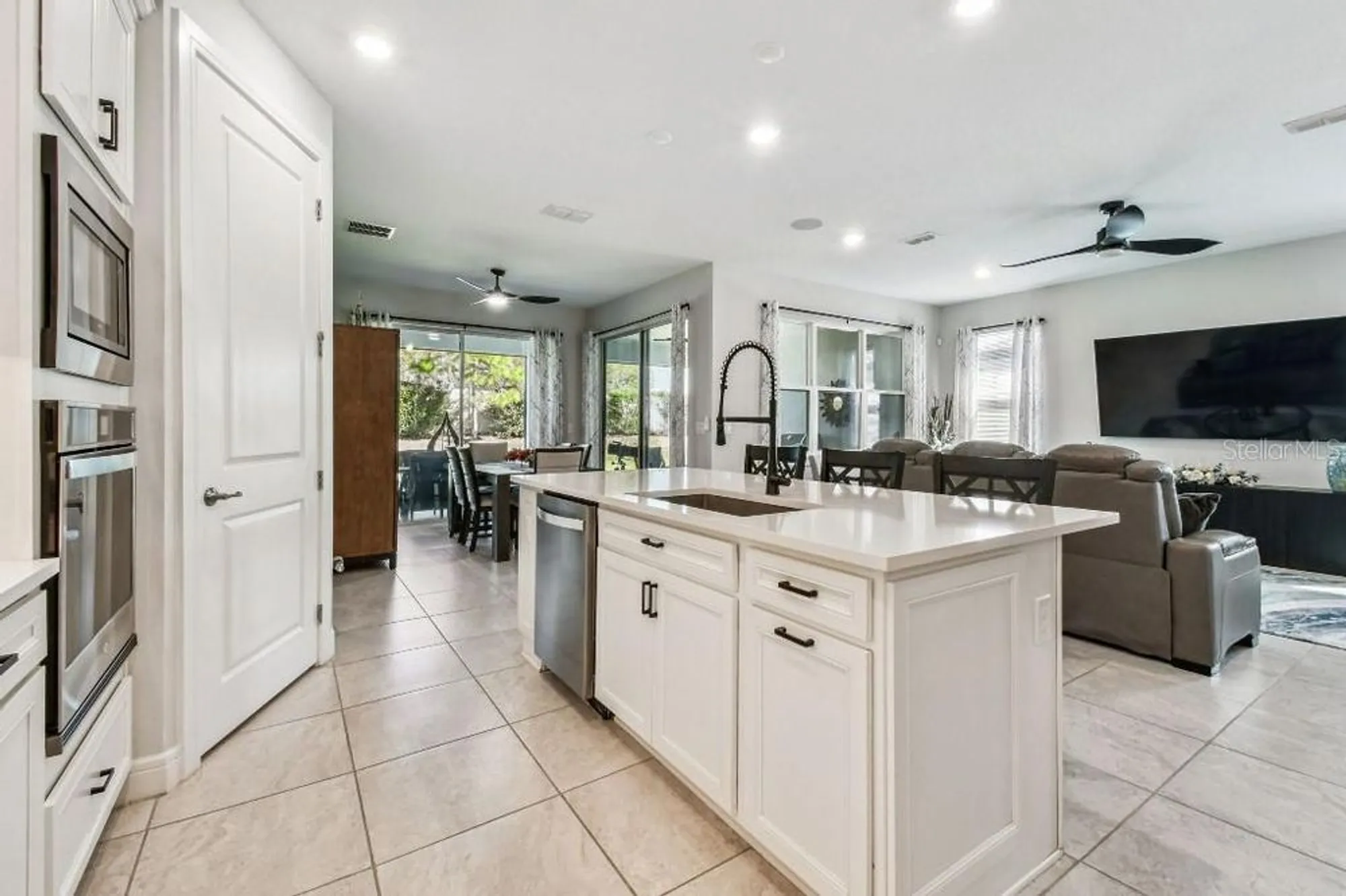 Property Slideshow image 11 of 49 | 20057 sea glass cir, Land O Lakes, FL, 34638