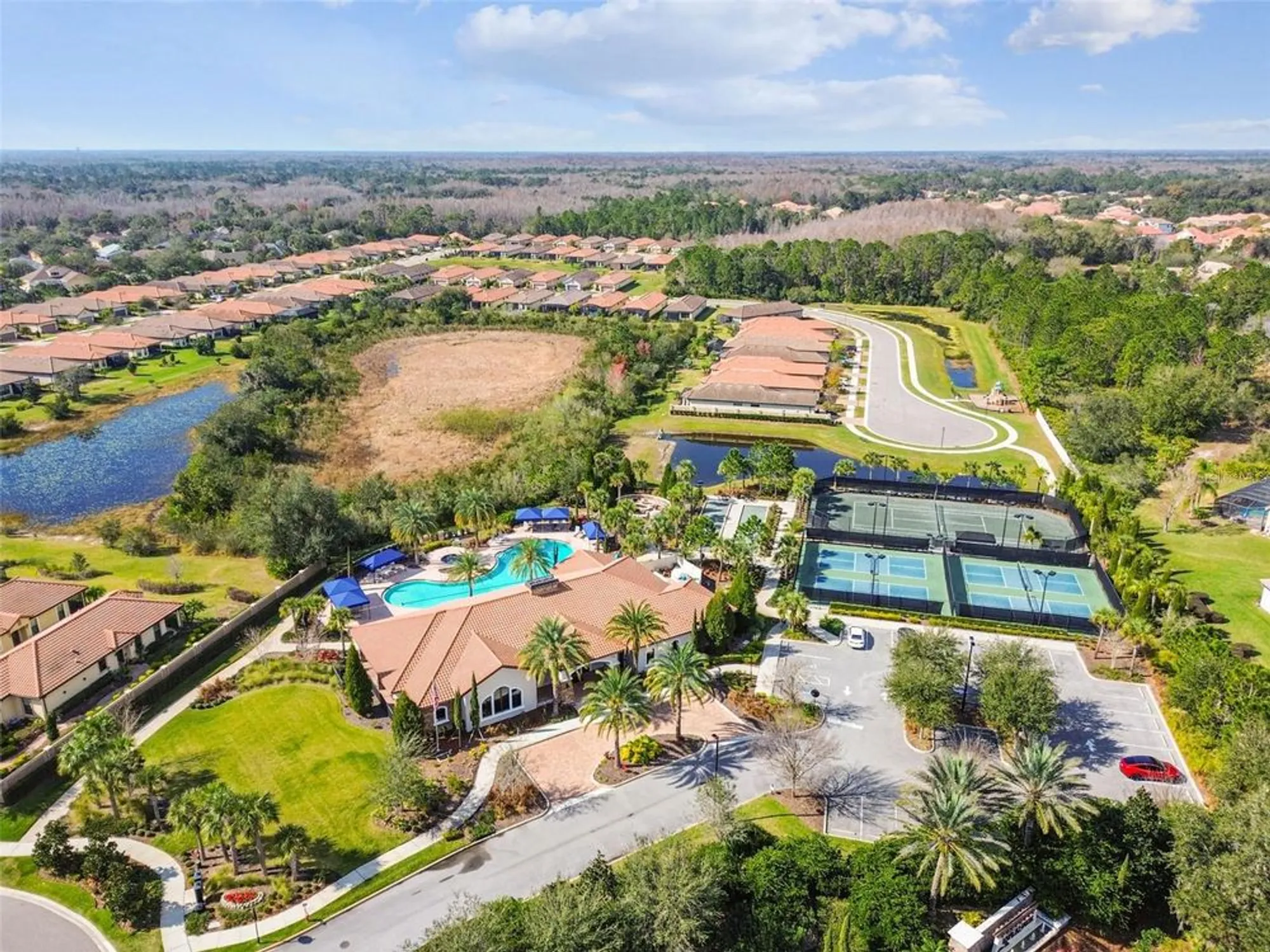 Property Slideshow image 16 of 70 | 8621 grand alberato rd, Tampa, FL, 33647