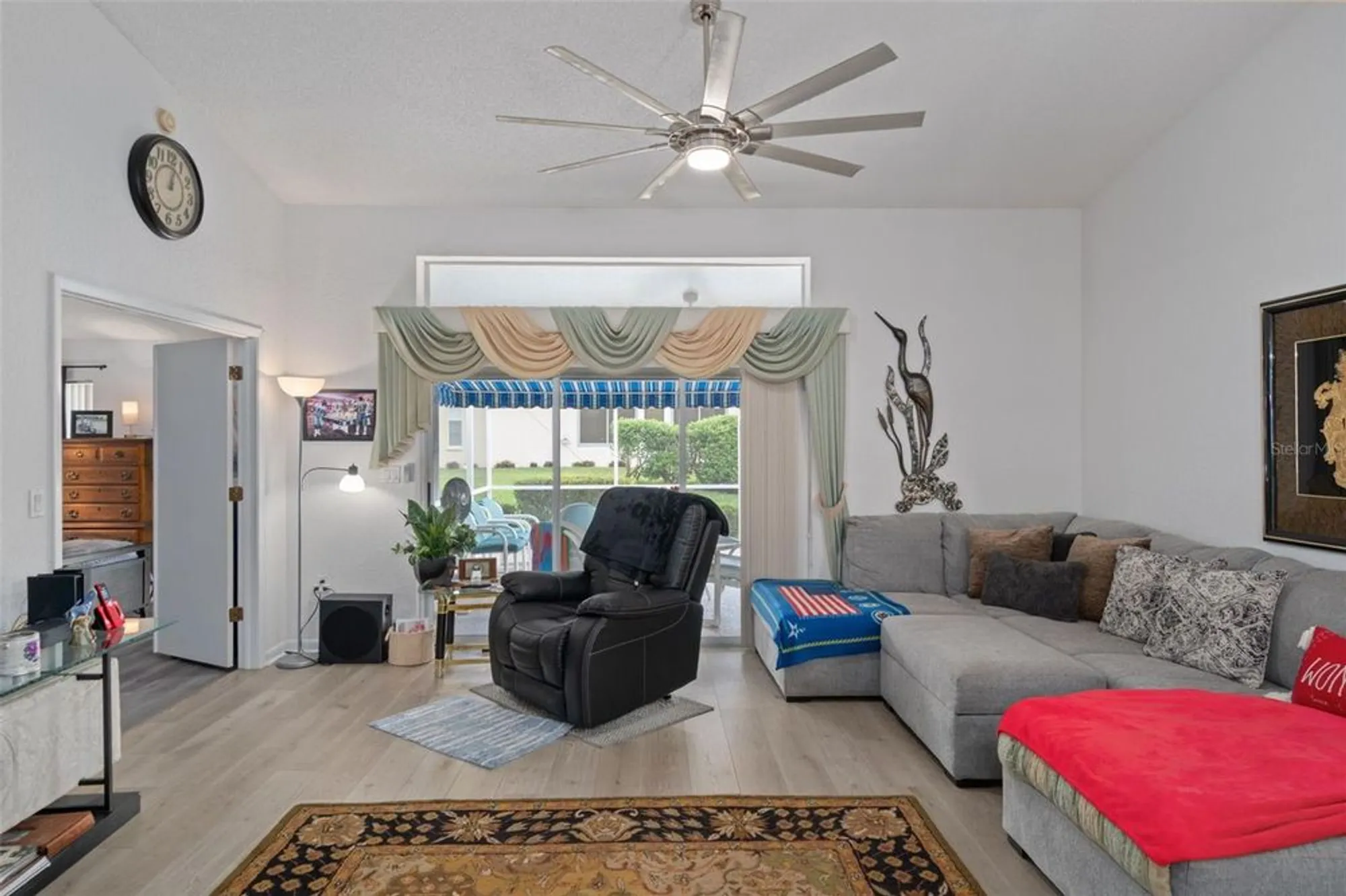 Property Slideshow image 10 of 46 | 9288 new orleans dr, Weeki Wachee, FL, 34613