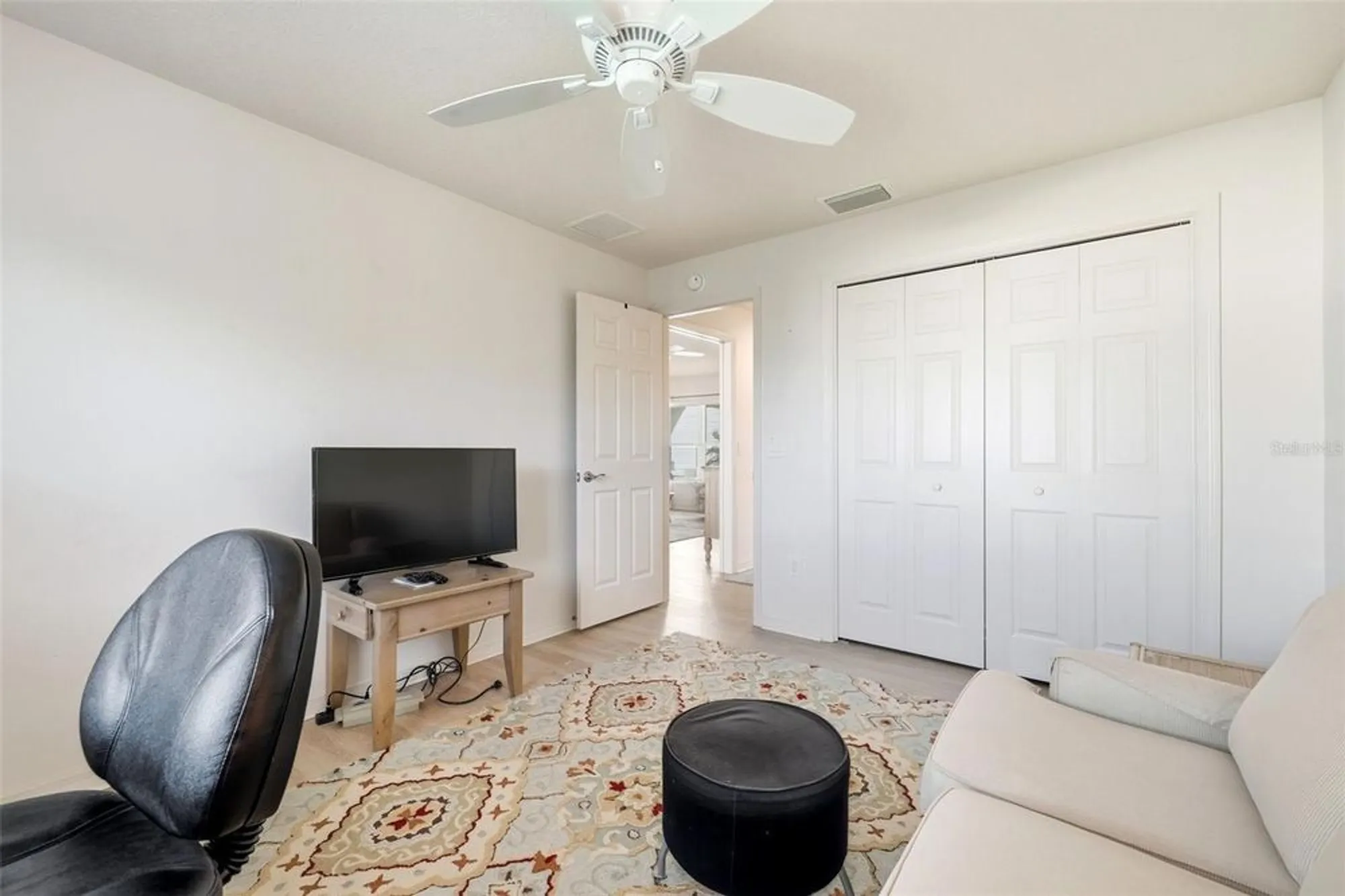 Property Slideshow image 30 of 48 | 937 kauska way, The Villages, FL, 32163
