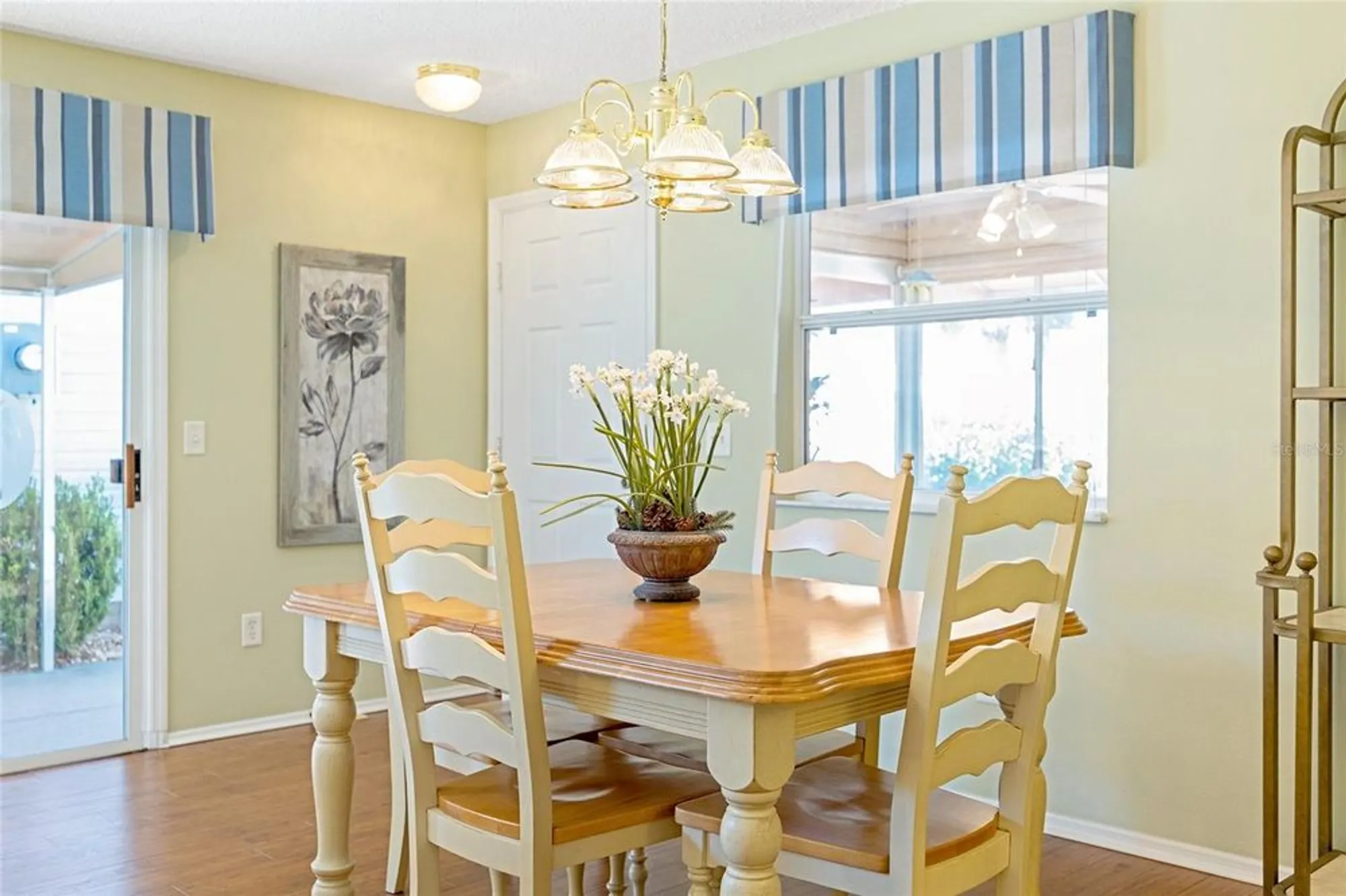 Property Slideshow image 9 of 43 | 16894 se 94th sunnybrook cir, The Villages, FL, 32162