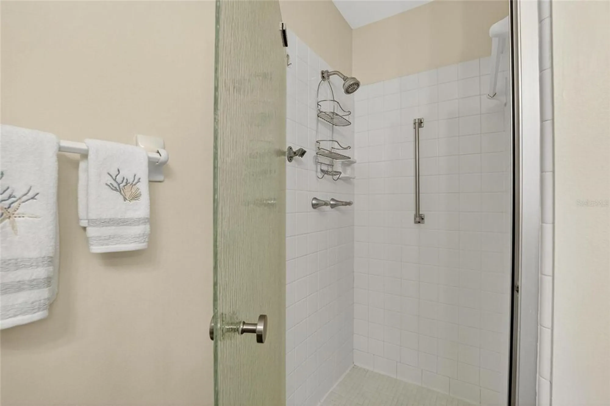 Property Slideshow image 25 of 62 | 2248 greenwich dr # 64, Sun City Center, FL, 33573