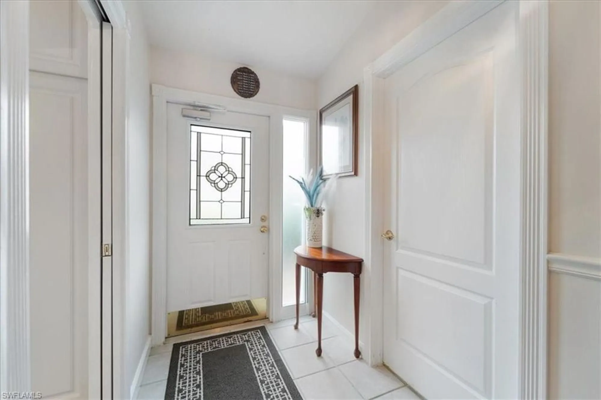 Property Slideshow image 6 of 27 | 5756 drummond way, Naples, FL, 34119