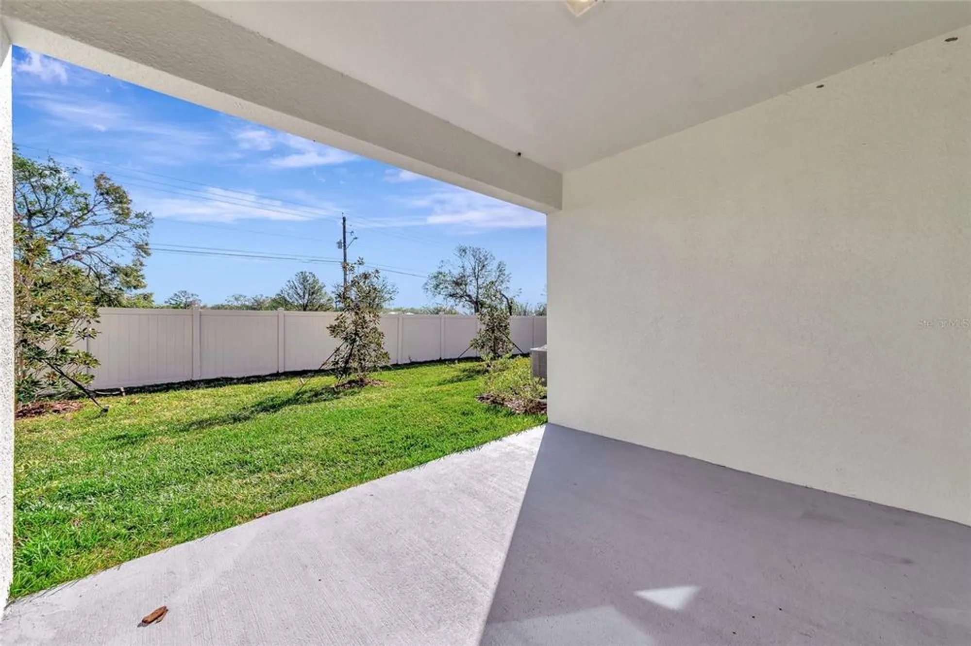 Property Slideshow image 31 of 64 | 17322 holly well ave, Wimauma, FL, 33598