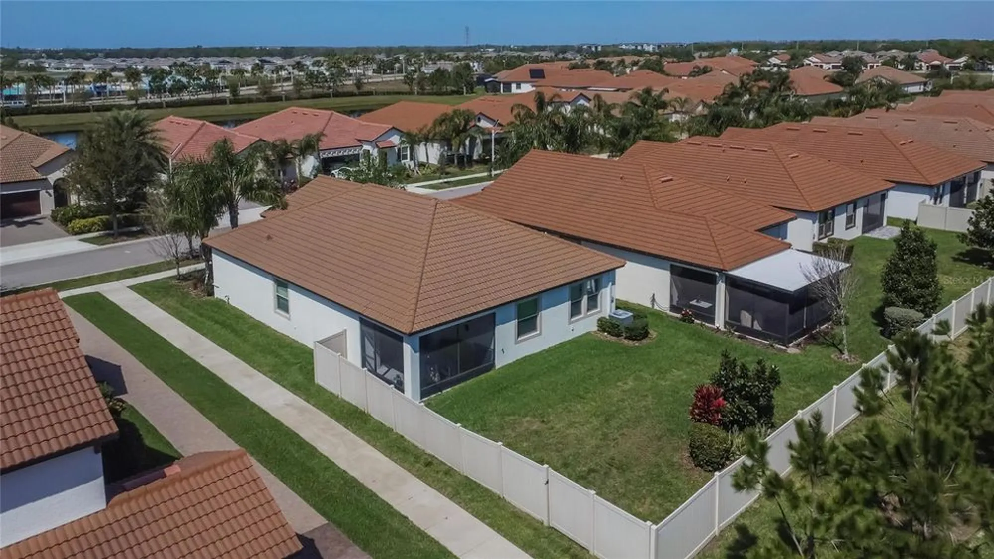 Property Slideshow image 61 of 98 | 16868 scuba crest st, Wimauma, FL, 33598