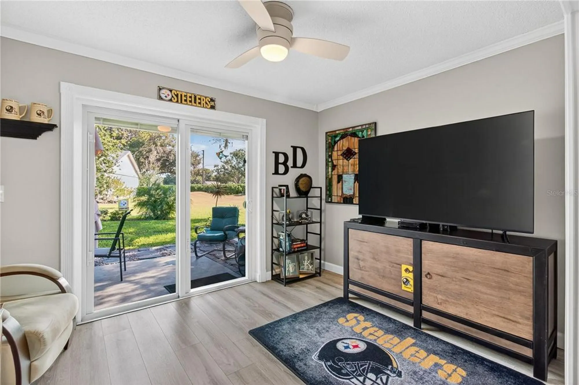 Property Slideshow image 16 of 35 | 839 glen more ct c, Palm Harbor, FL, 34684