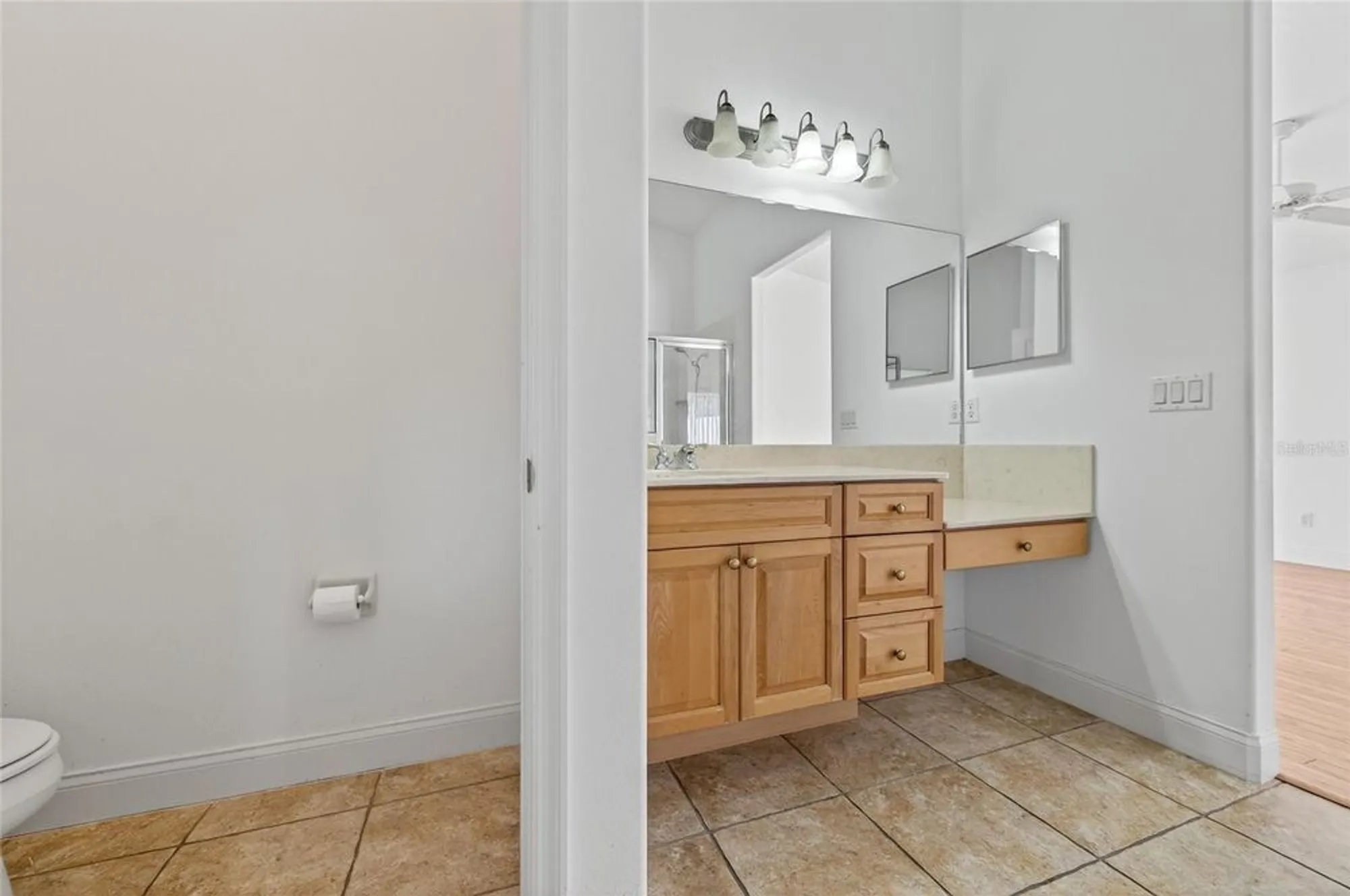 Property Slideshow image 23 of 30 | 5415 swordfern ct, Port Orange, FL, 32128