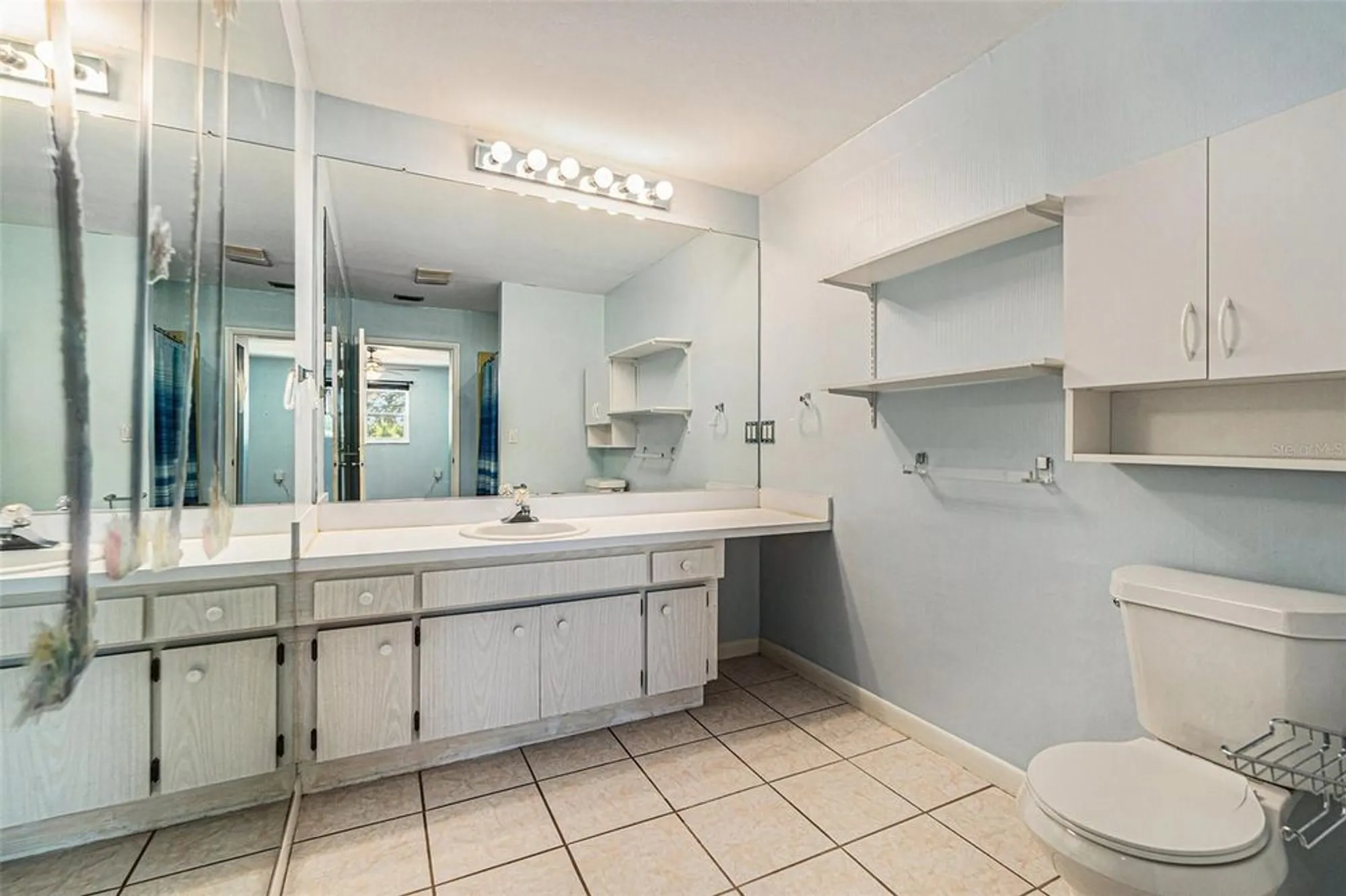 Property Slideshow image 23 of 35 | 382 club manor dr, Sun City Center, FL, 33573