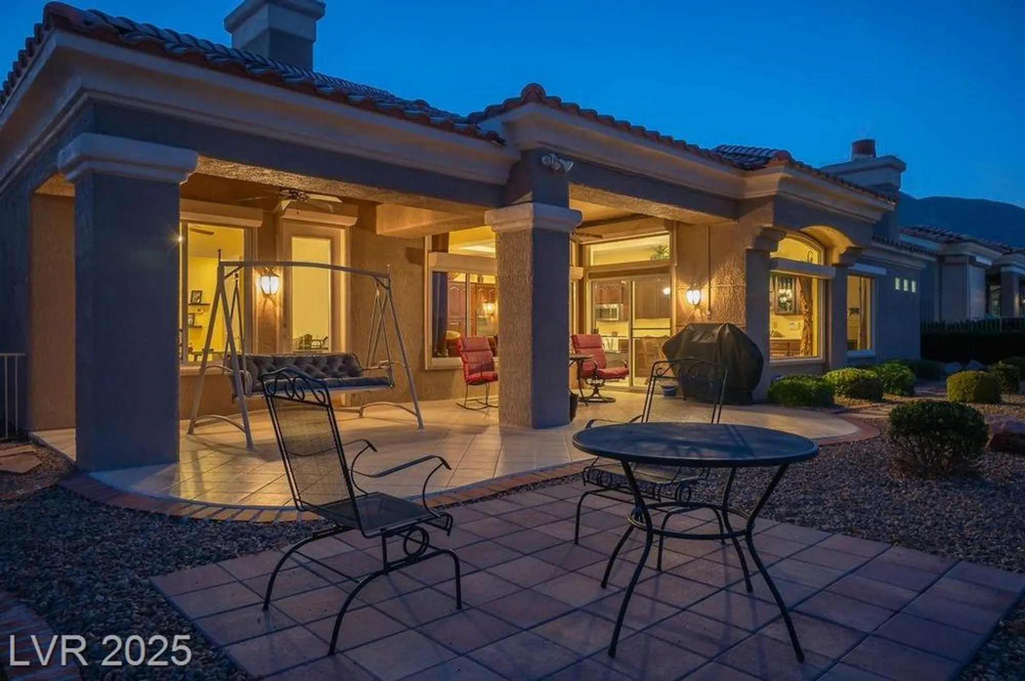 Property Slideshow image 38 of 99 | 10712 button willow dr, Las Vegas, NV, 89134