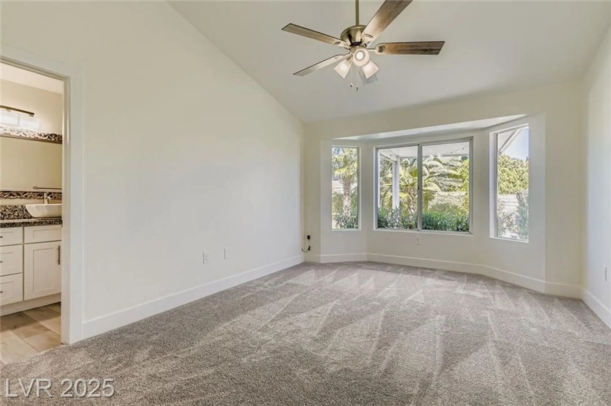 Property Slideshow image 14 of 28 | 9032 marble dr, Las Vegas, NV, 89134