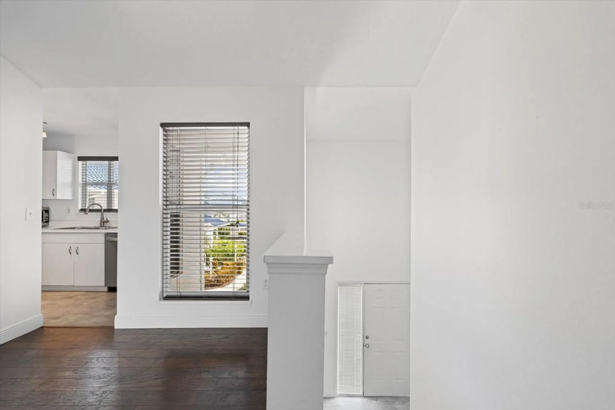 Property Slideshow image 7 of 65 | 970 sandpiper cir # 970, Bradenton, FL, 34209