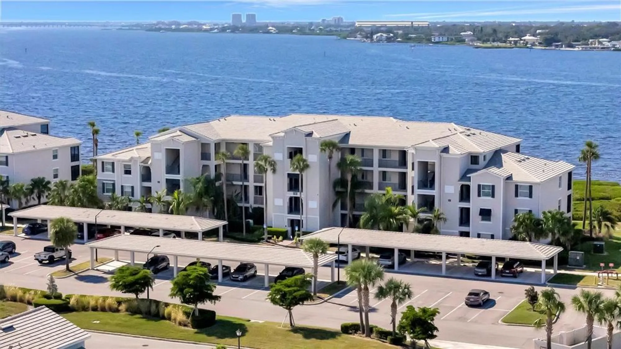 Property Slideshow image 44 of 67 | 1020 tidewater shores loop 405, Bradenton, FL, 34208