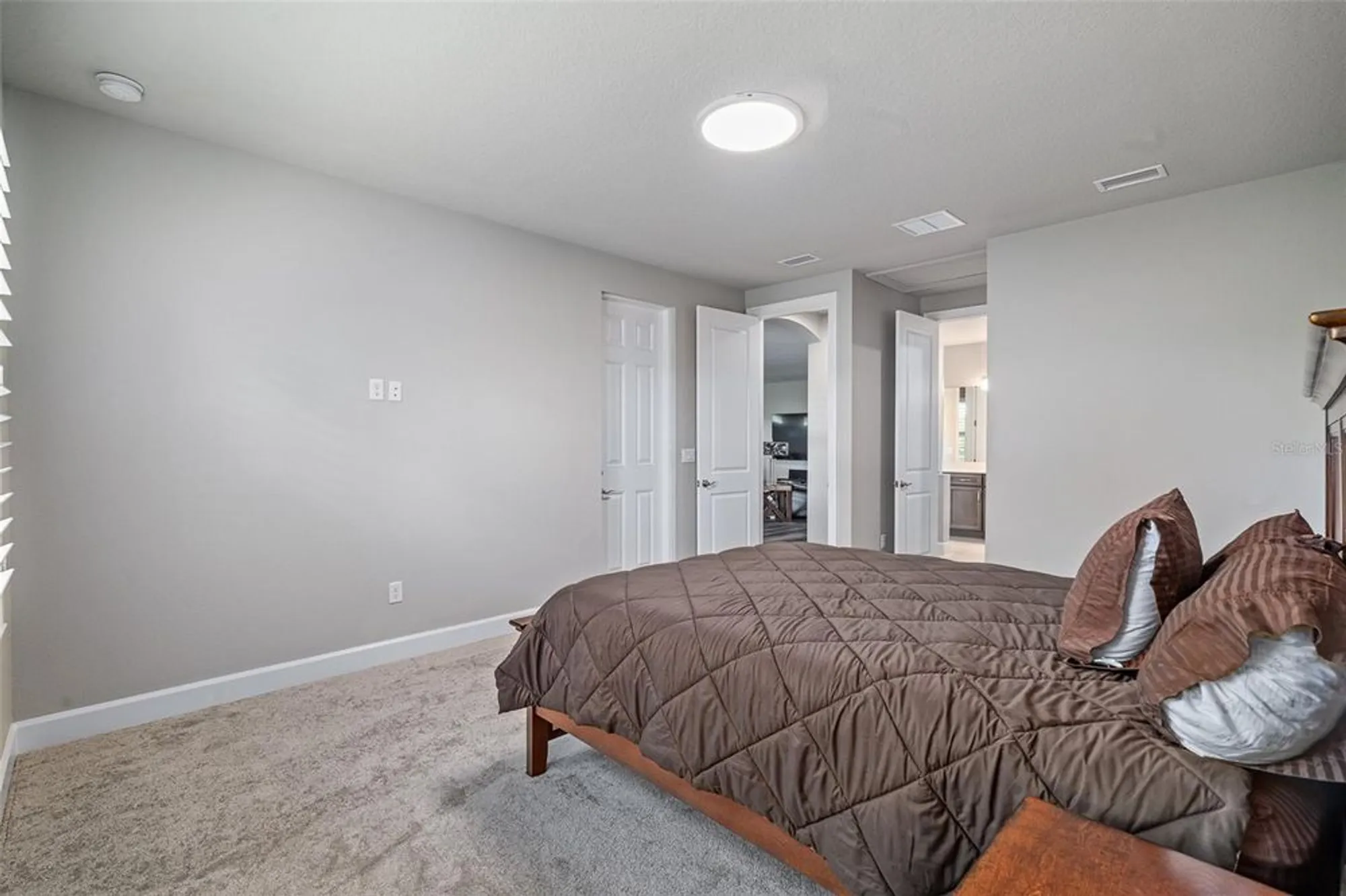 Property Slideshow image 62 of 100 | 998 downshire ln, Ormond Beach, FL, 32174