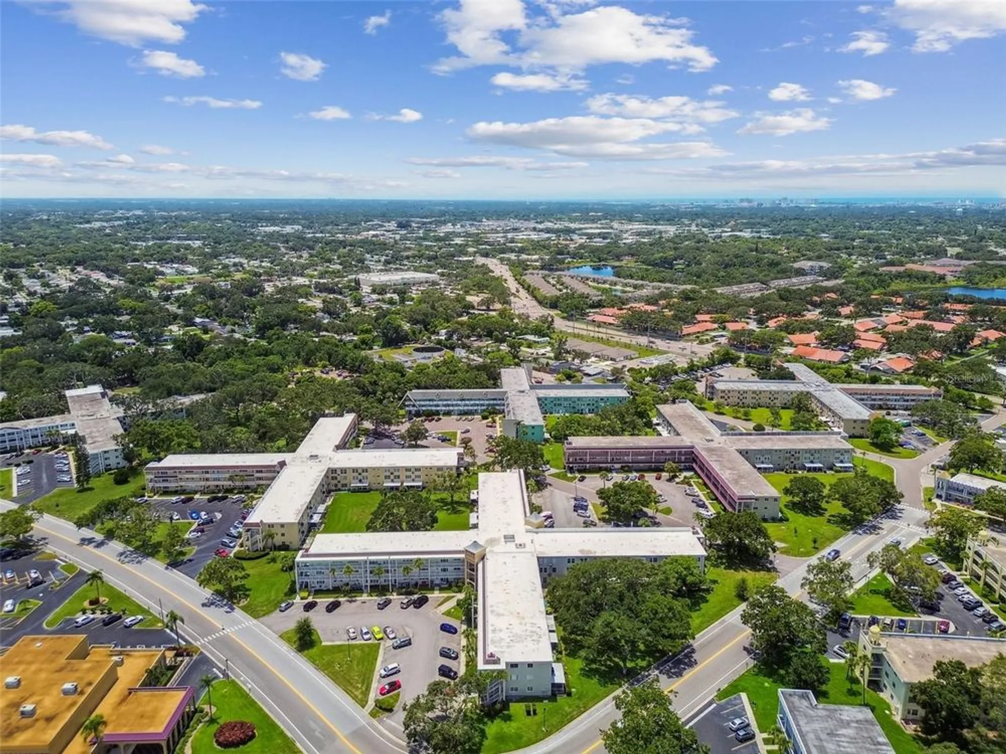 Property Slideshow image 48 of 55 | 2071 australia way 59, Clearwater, FL, 33763