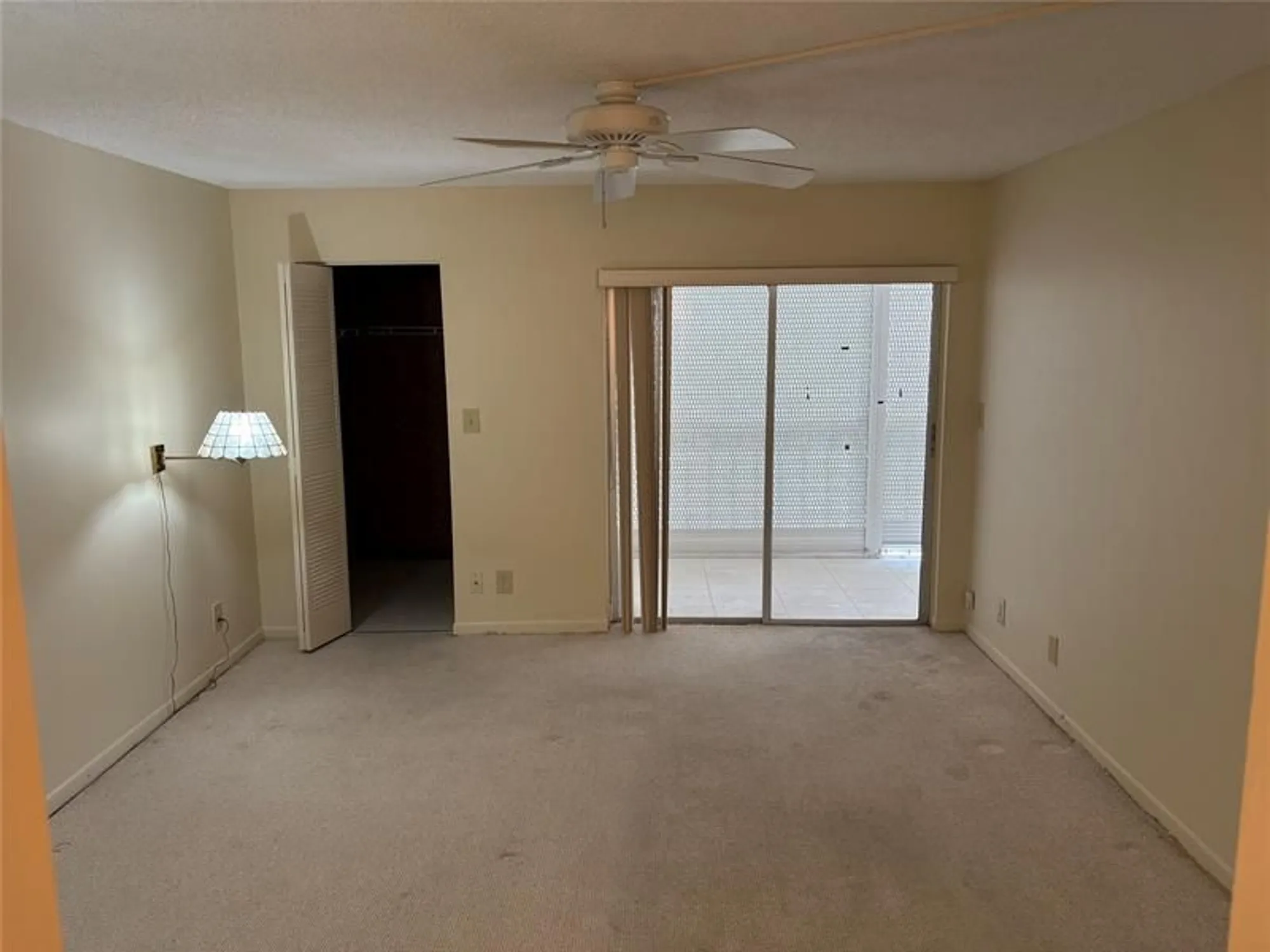 Property Slideshow image 7 of 17 | 5900 nw 44th st 607, Lauderhill, FL, 33319
