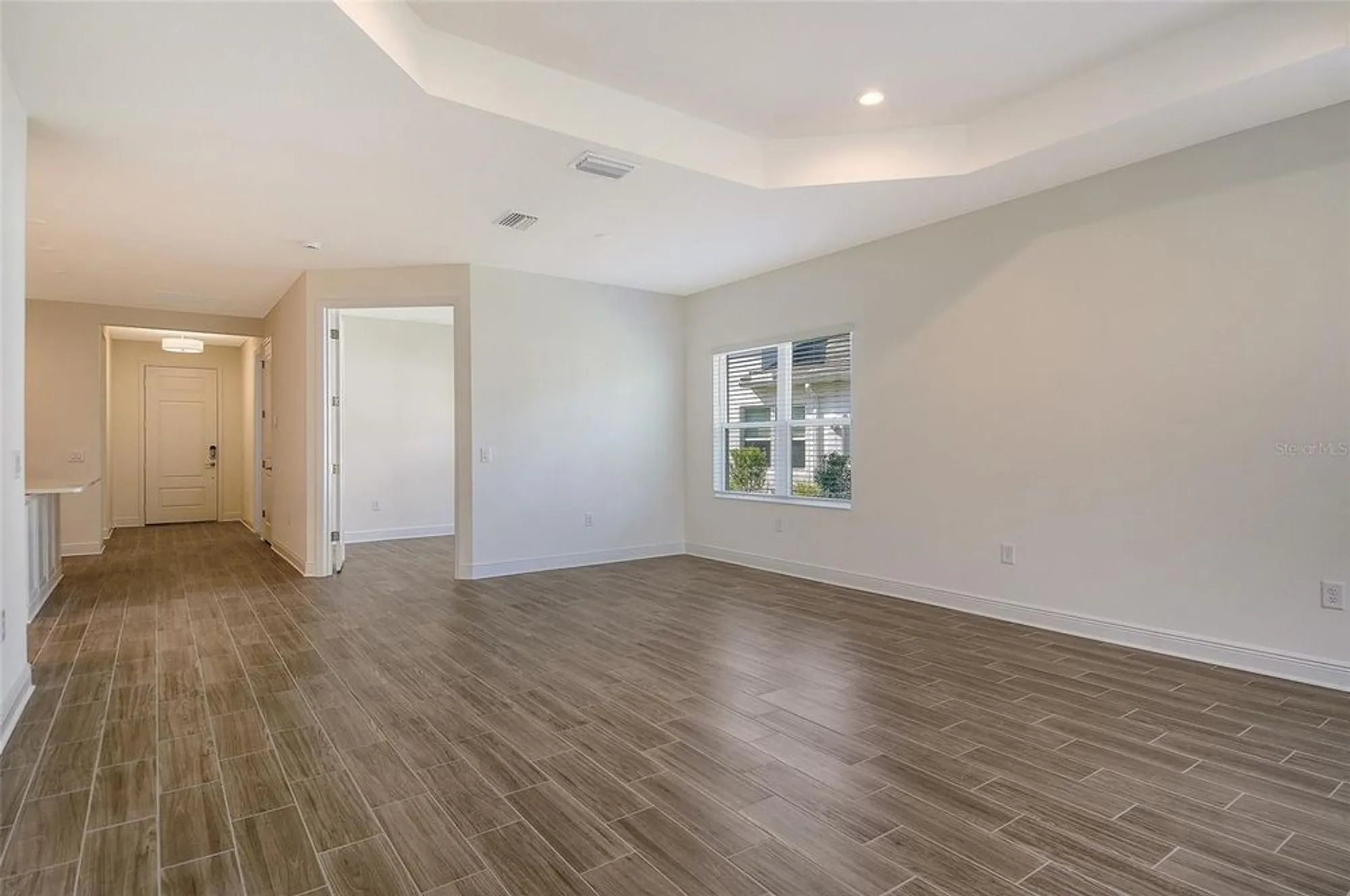 Property Slideshow image 15 of 41 | 12697 palatka dr, Venice, FL, 34293