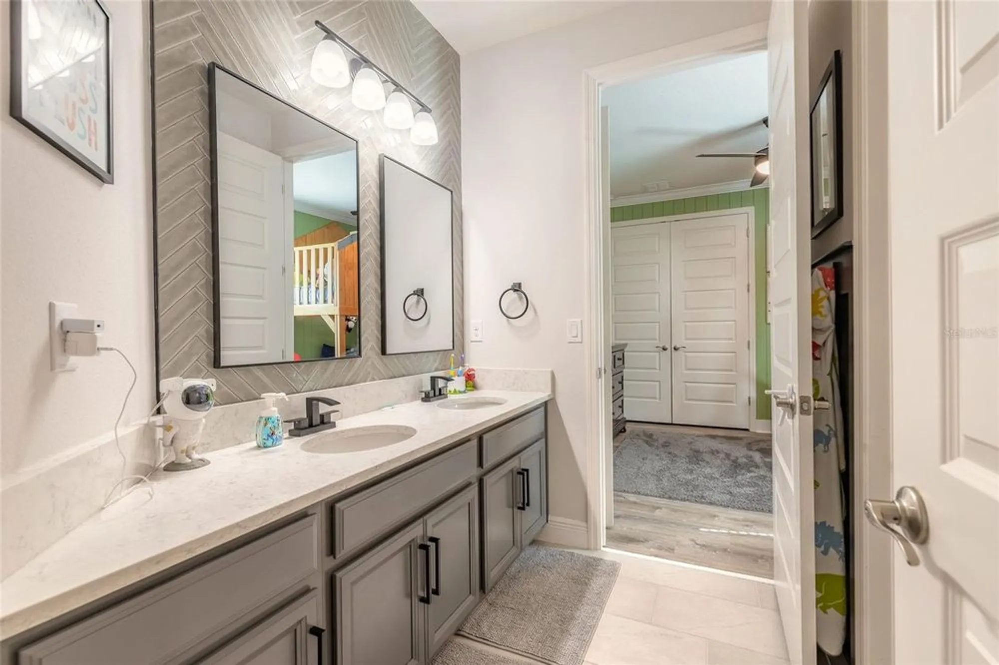 Property Slideshow image 28 of 66 | 209 venetian palms blvd, New Smyrna Beach, FL, 32168