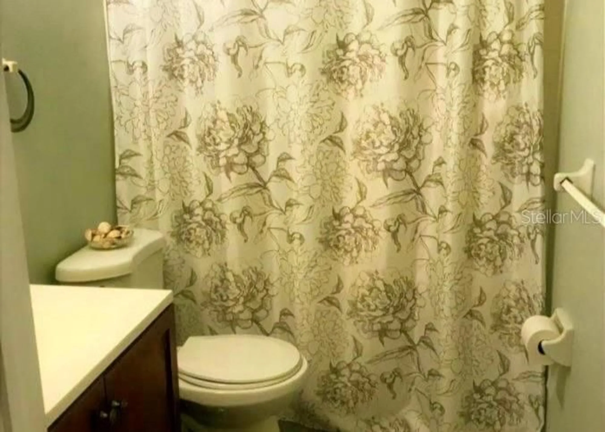 Property Slideshow image 5 of 36 | 5971 terrace park dr n unit 102, St Petersburg, FL, 33709