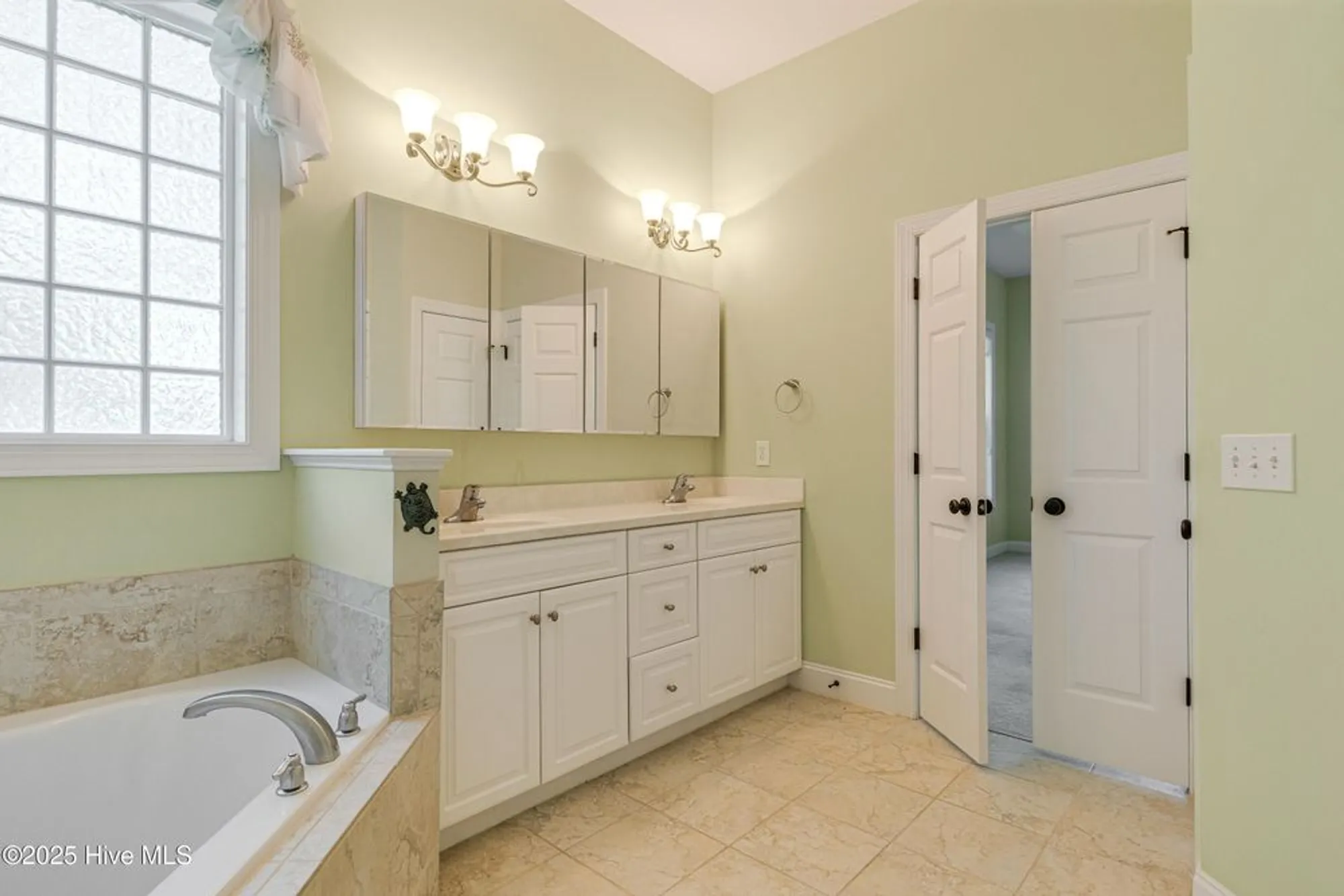 Property Slideshow image 39 of 86 | 3812 ridge crest dr, Southport, NC, 28461