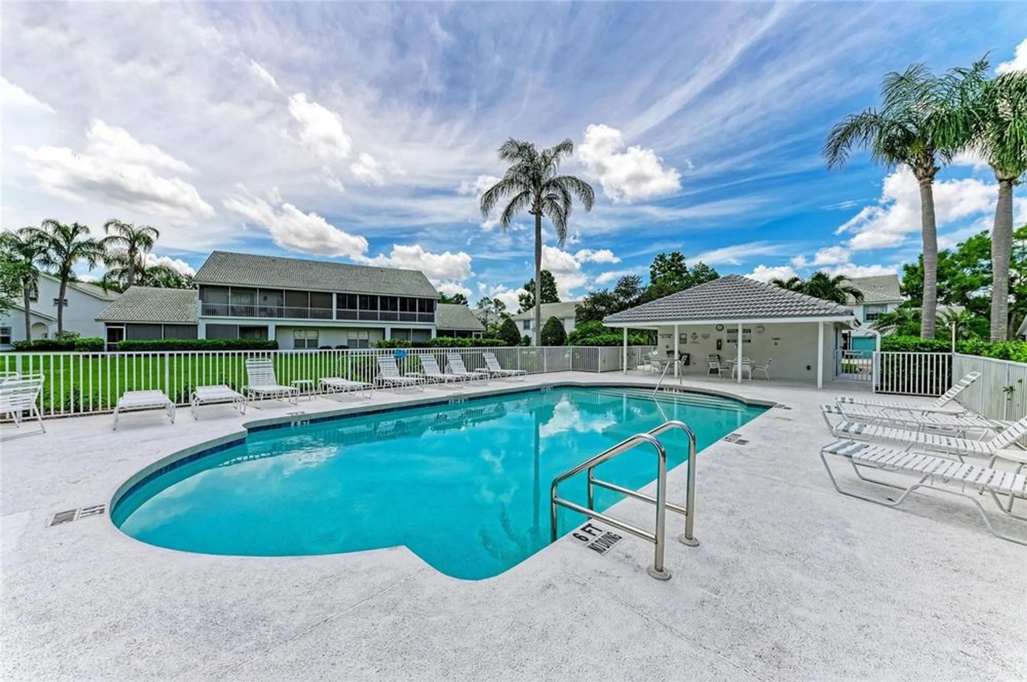 Property Slideshow image 45 of 51 | 6618 pineview ter # 6618, Bradenton, FL, 34203