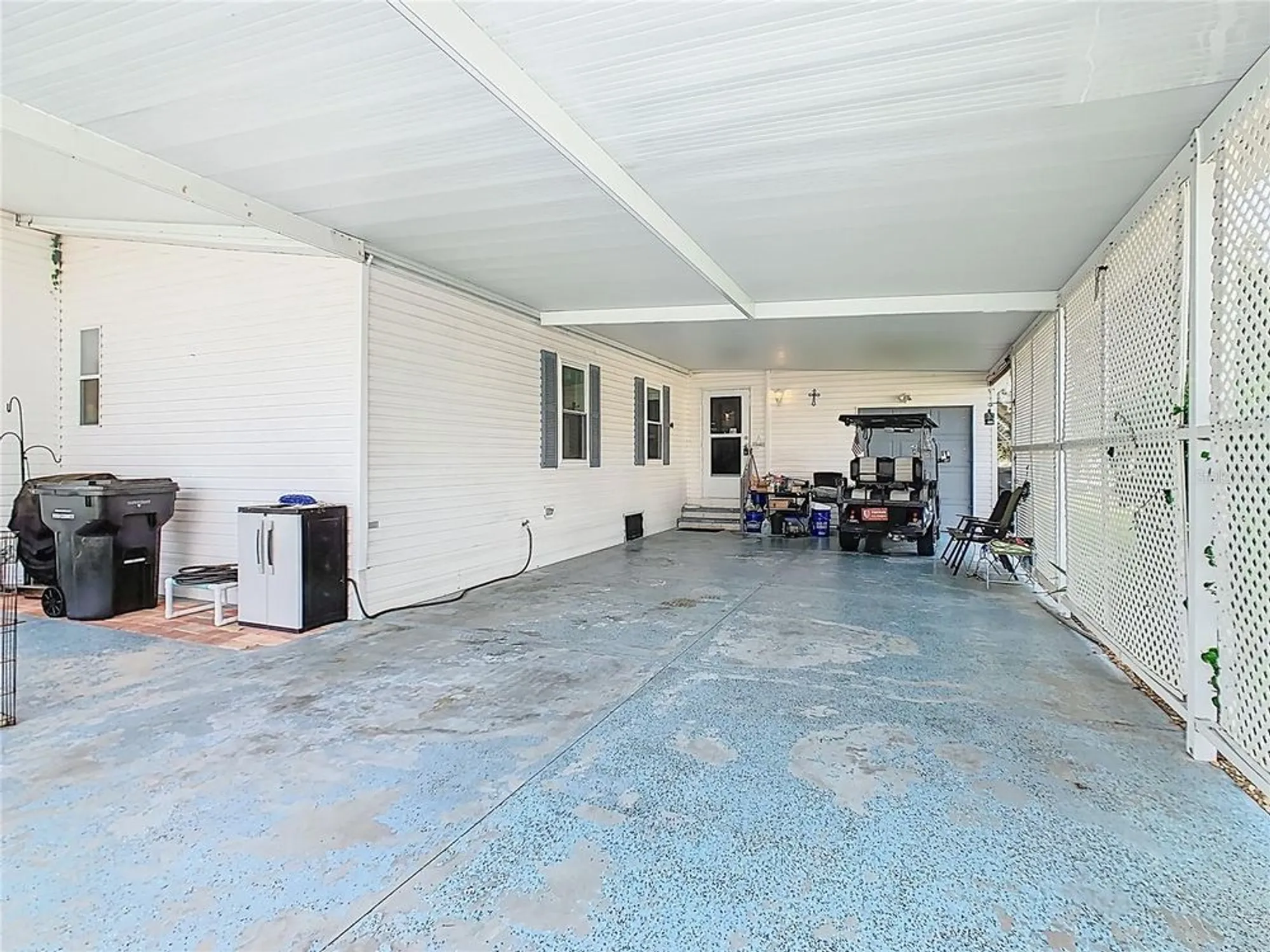 Property Slideshow image 37 of 66 | 2165 cypress cross dr, Lakeland, FL, 33810