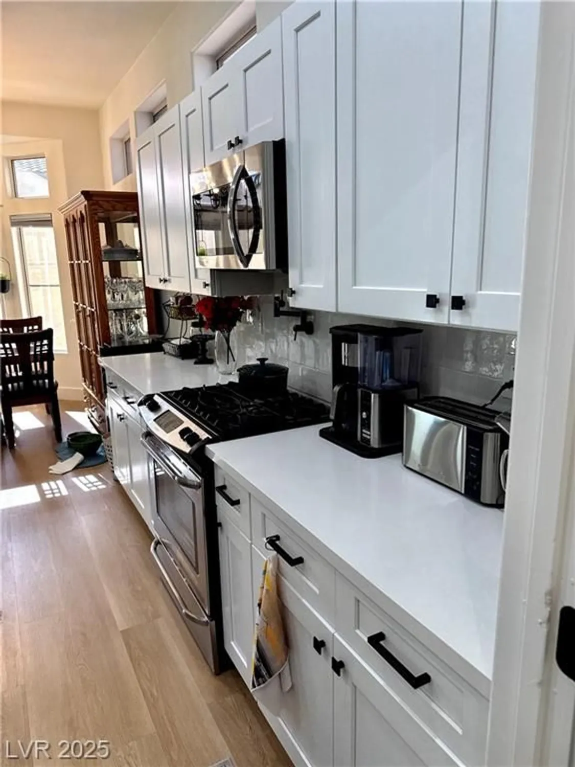 Property Slideshow image 25 of 36 | 10041 netherton dr, Las Vegas, NV, 89134