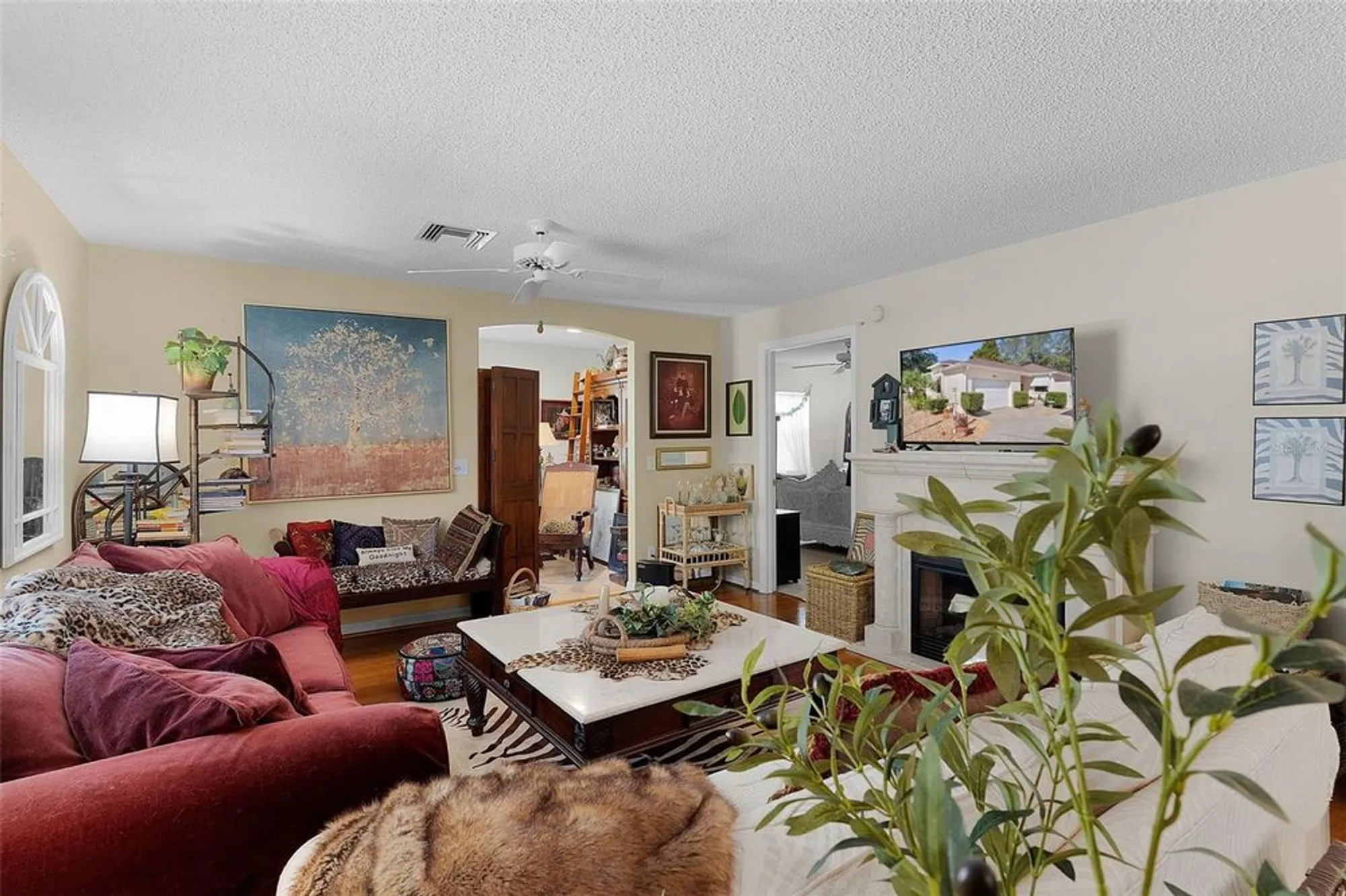 Property Slideshow image 14 of 53 | 1025 avalon ave, Lady Lake, FL, 32159